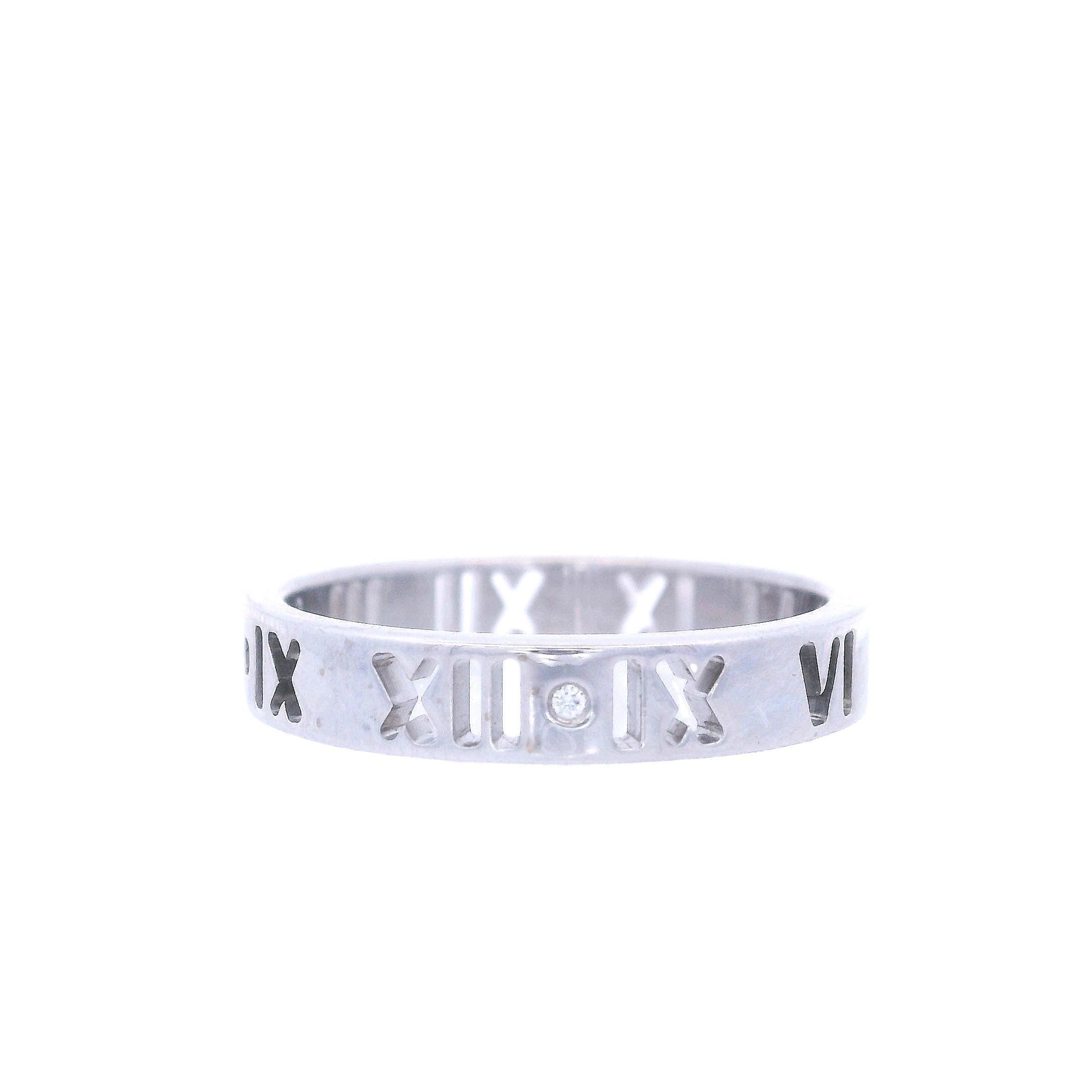Tiffany Co Atlas Band Ring in 18k White Gold with Diamonds In Excellent Condition For Sale In Aventura, FL