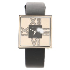 Tiffany & Co. Atlas Montre cocktail carrée en or blanc et satin avec quartz