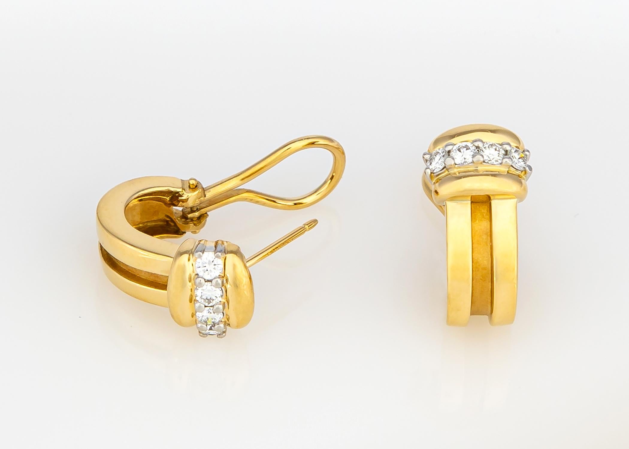 Taille brillant Tiffany & Co. Boucles d'oreilles Atlas Collection en or et diamants en vente