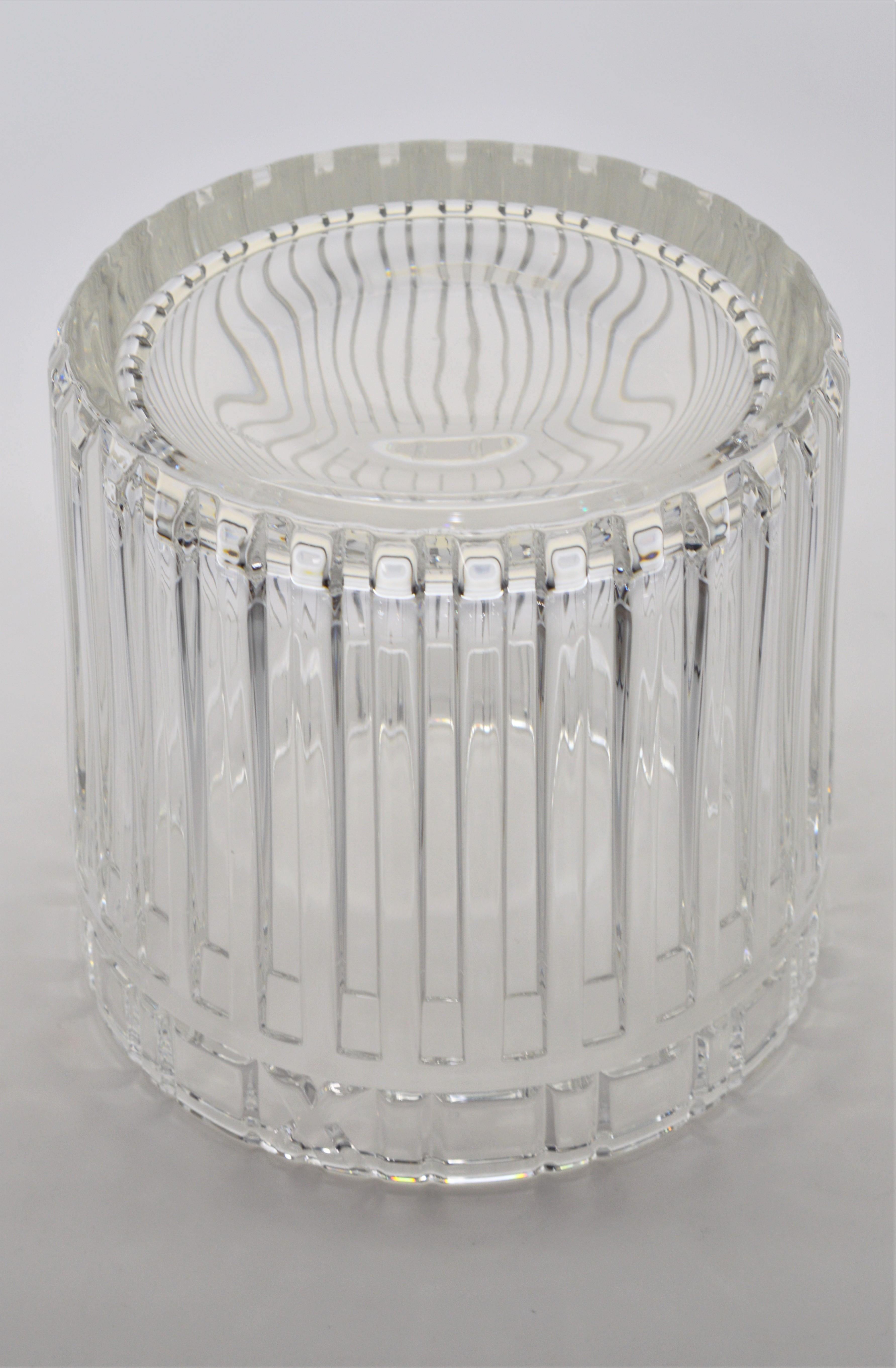 Tiffany & Co. Atlas Crystal Glass Champagne Ice Cooler Bucket In Excellent Condition In Mount Kisco, NY