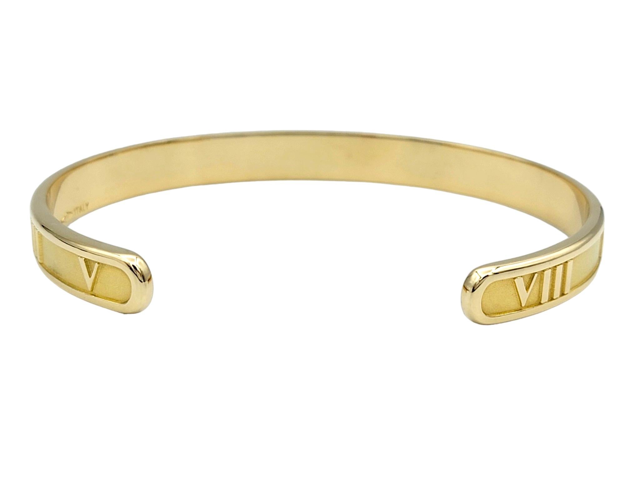 Tiffany & Co. Bracelet manchette Atlas en or jaune 18 carats Unisexe en vente