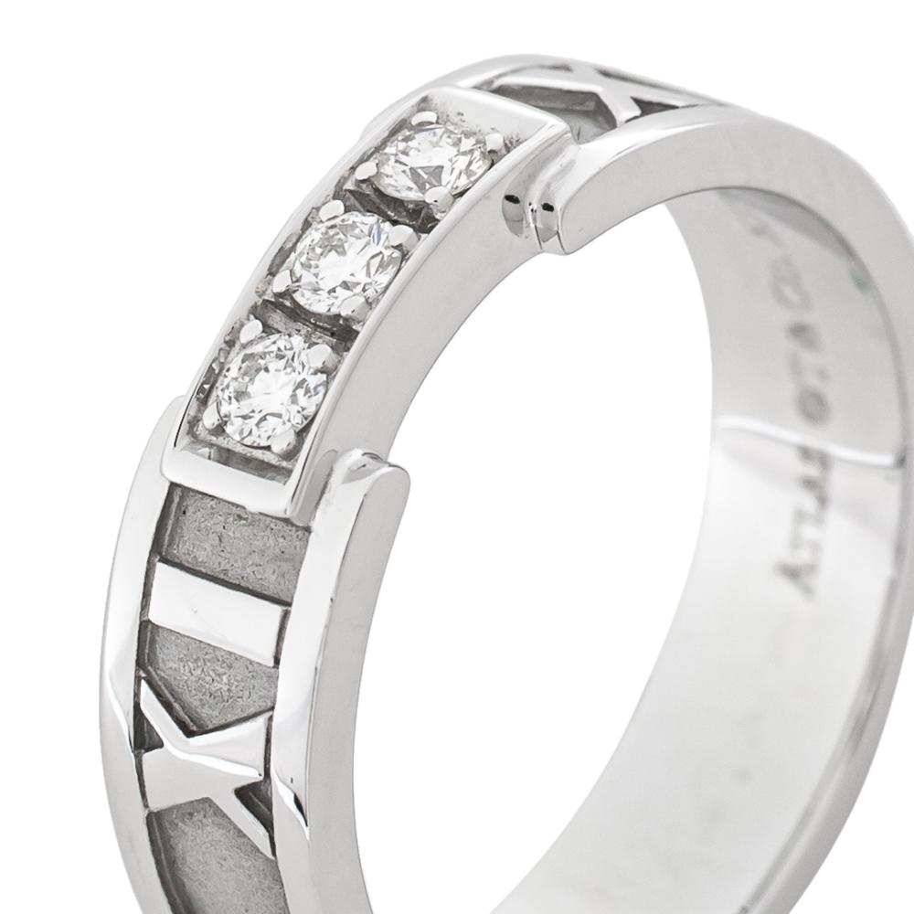 Tiffany & Co. Atlas Diamond 18K White Gold Ring Size 54 In Good Condition In Dubai, Al Qouz 2