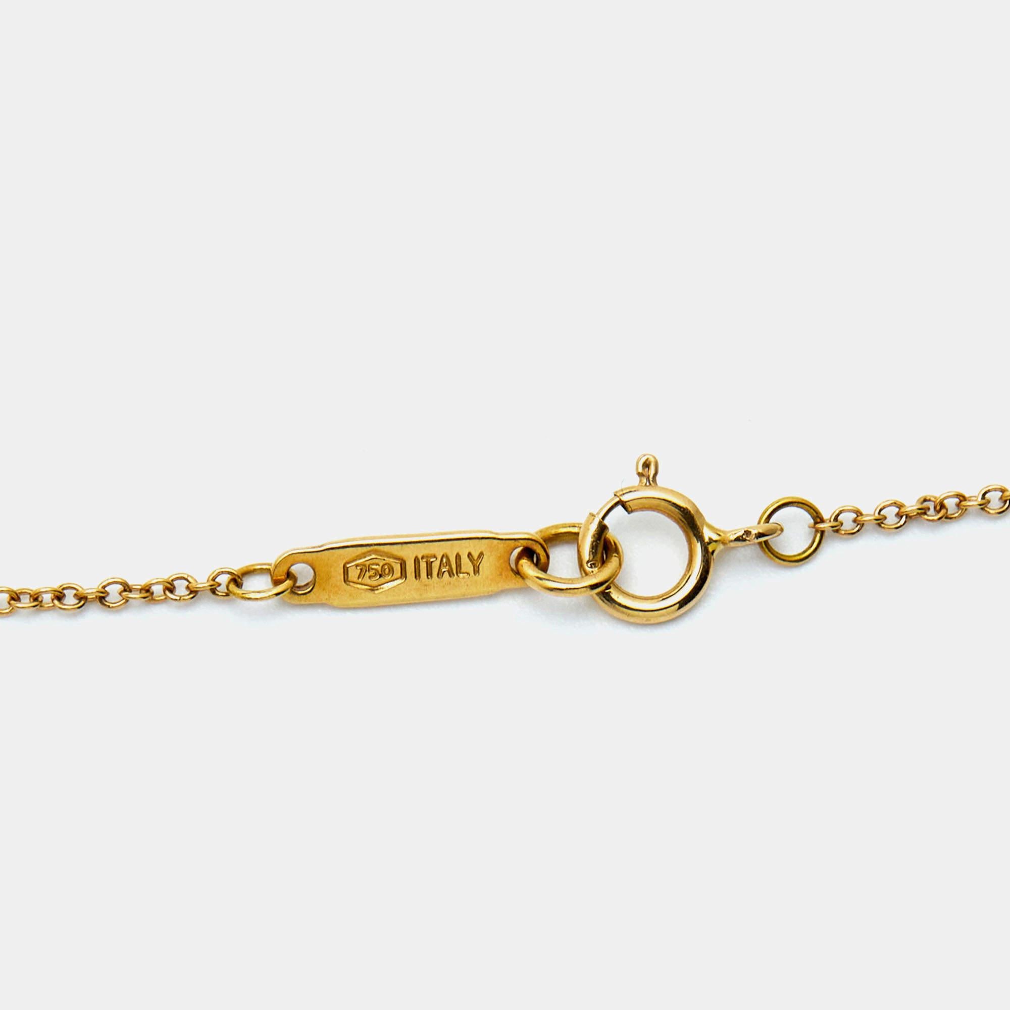 Tiffany & Co. Atlas Diamond 18k Yellow Gold Open Pendant Necklace In Good Condition In Dubai, Al Qouz 2