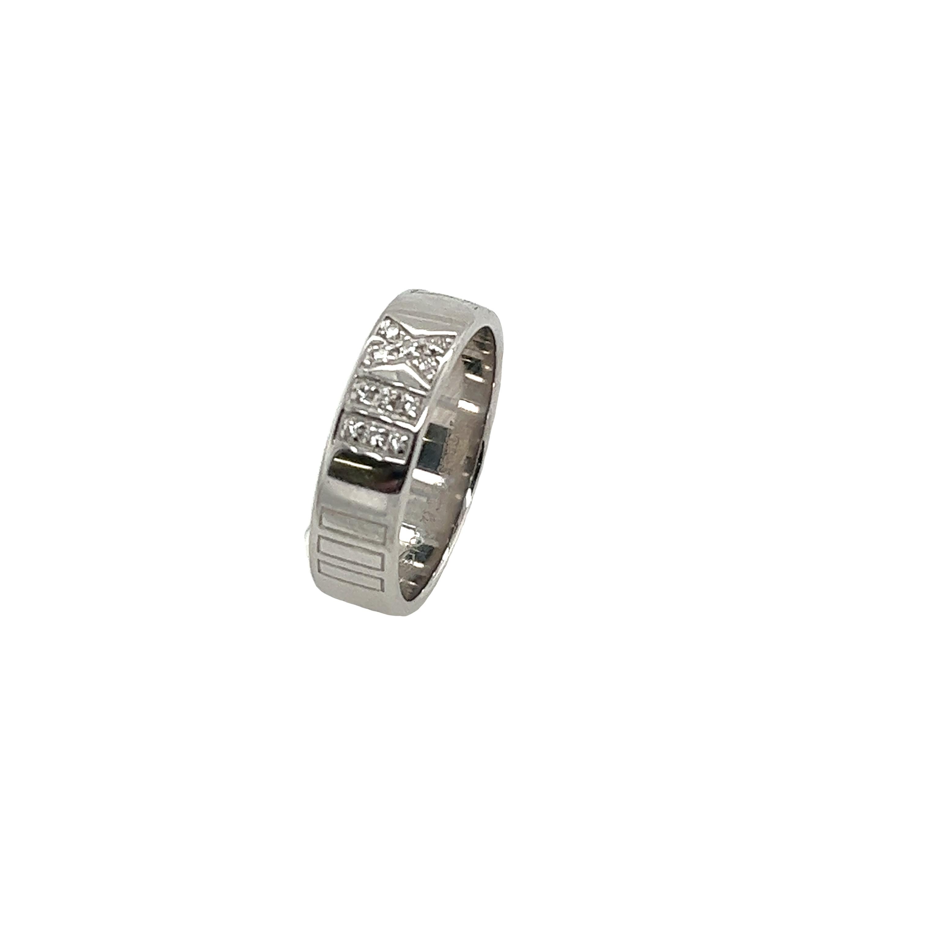 Tiffany & Co. Atlas Diamantring aus 18 Karat Weißgold mit Diamanten für Damen oder Herren