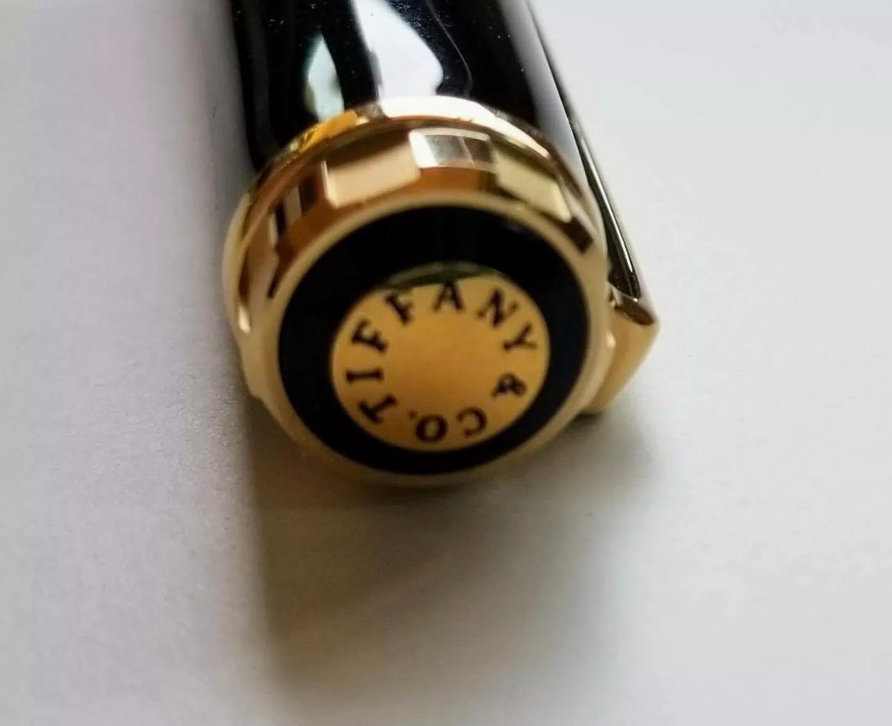 Tiffany & Co. Stylo Atlas Executive Fountain Pen Or Noir 18k Nib w/Case Excellent 1