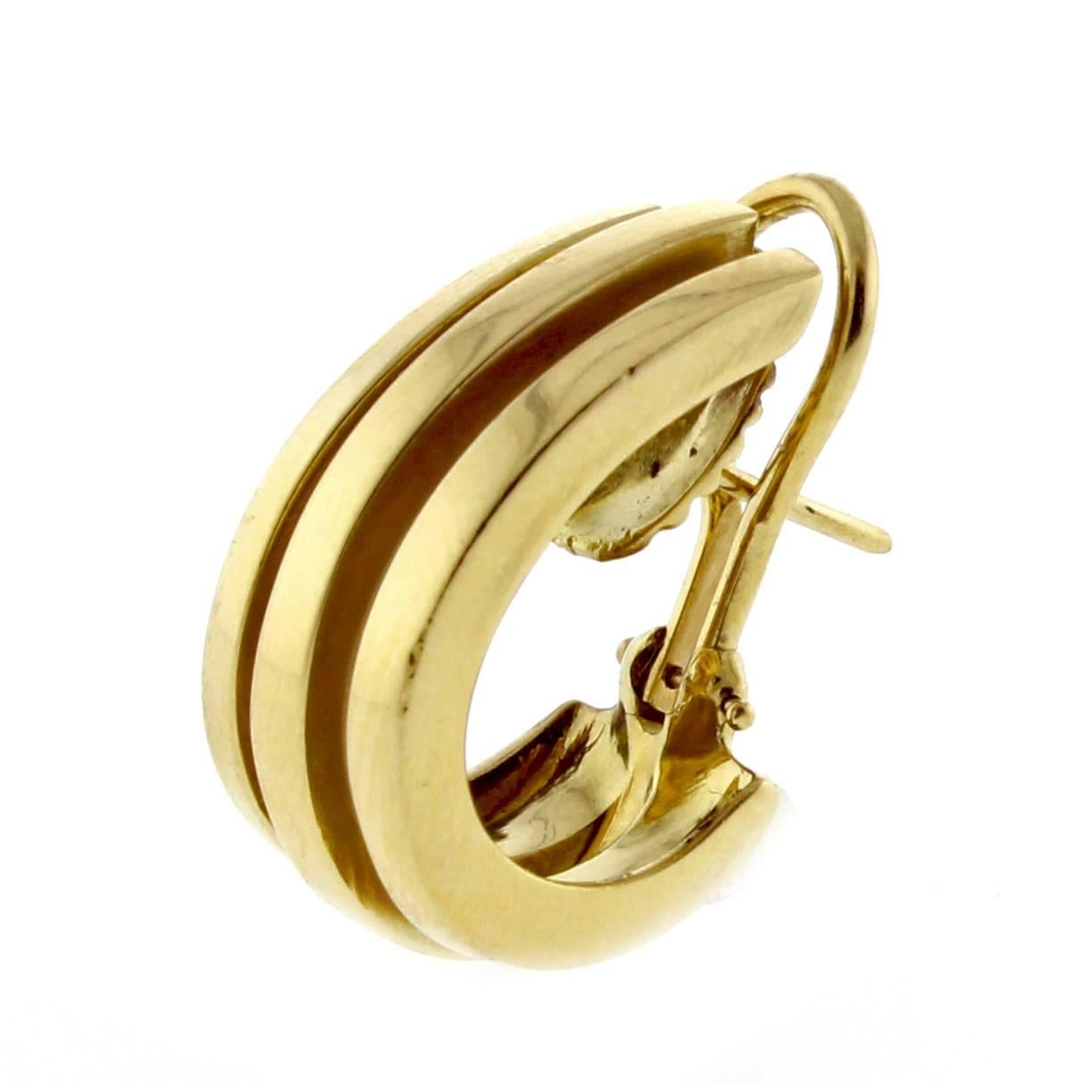 From Tiffany & Co.'s Atlas Collection a pair of 18 karat gold 