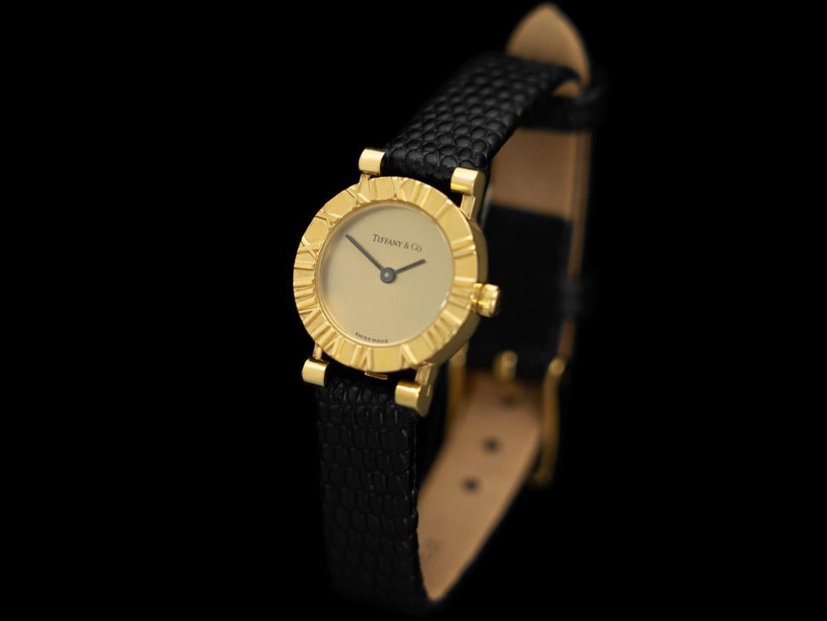 Tiffany & Co. Atlas Ladies 18K Gold Mint - WORN BY SUPERMODEL WINNIE HARLOW In Excellent Condition In Suwanee, GA