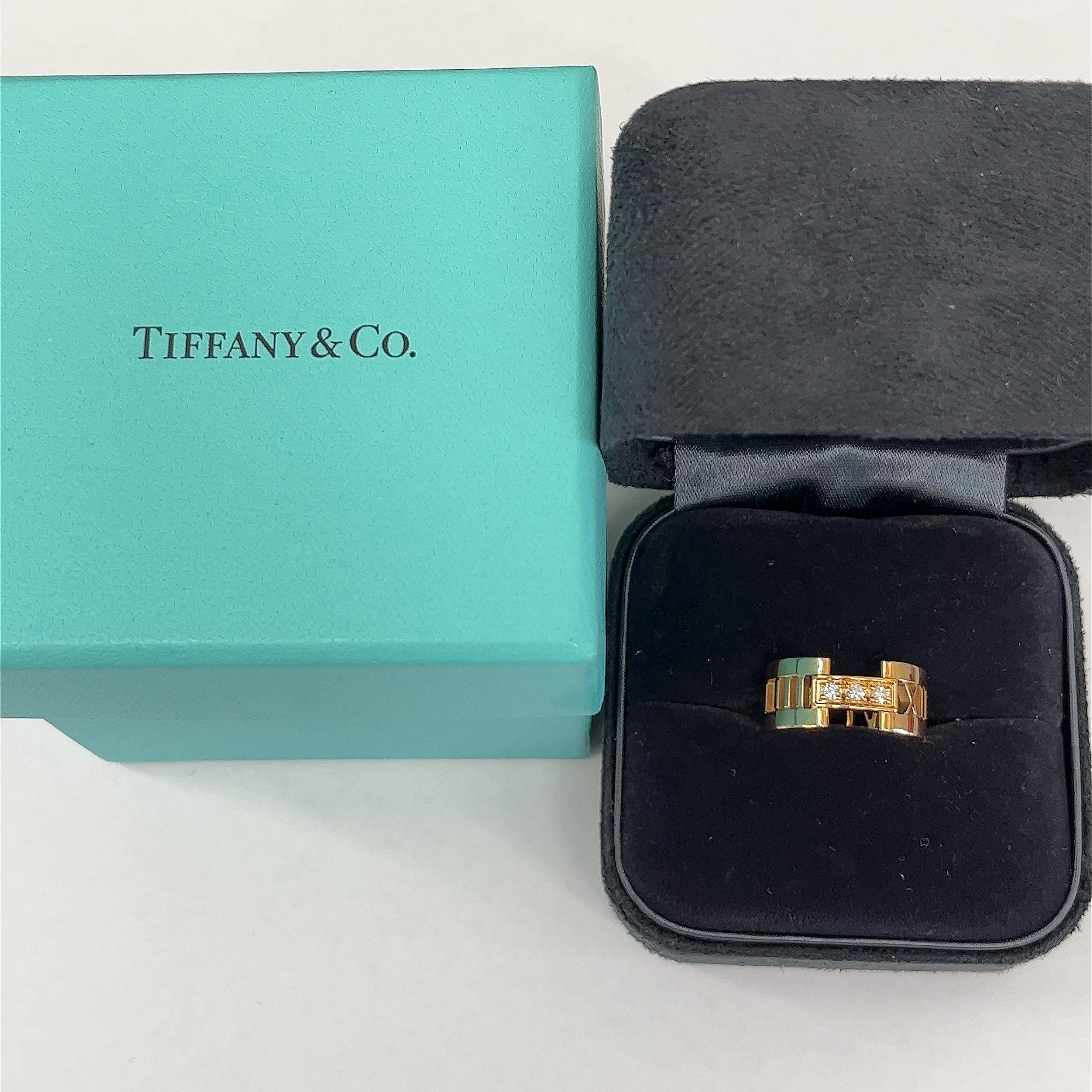 Tiffany & Co Atlas Ring in 18ct Rose Gold With Roman Numbers  For Sale 3