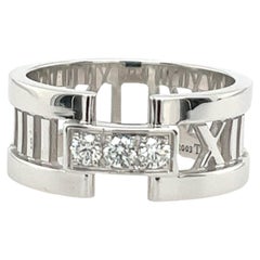 Tiffany & Co Atlas Ring in 18ct White Gold With Roman Numbers 