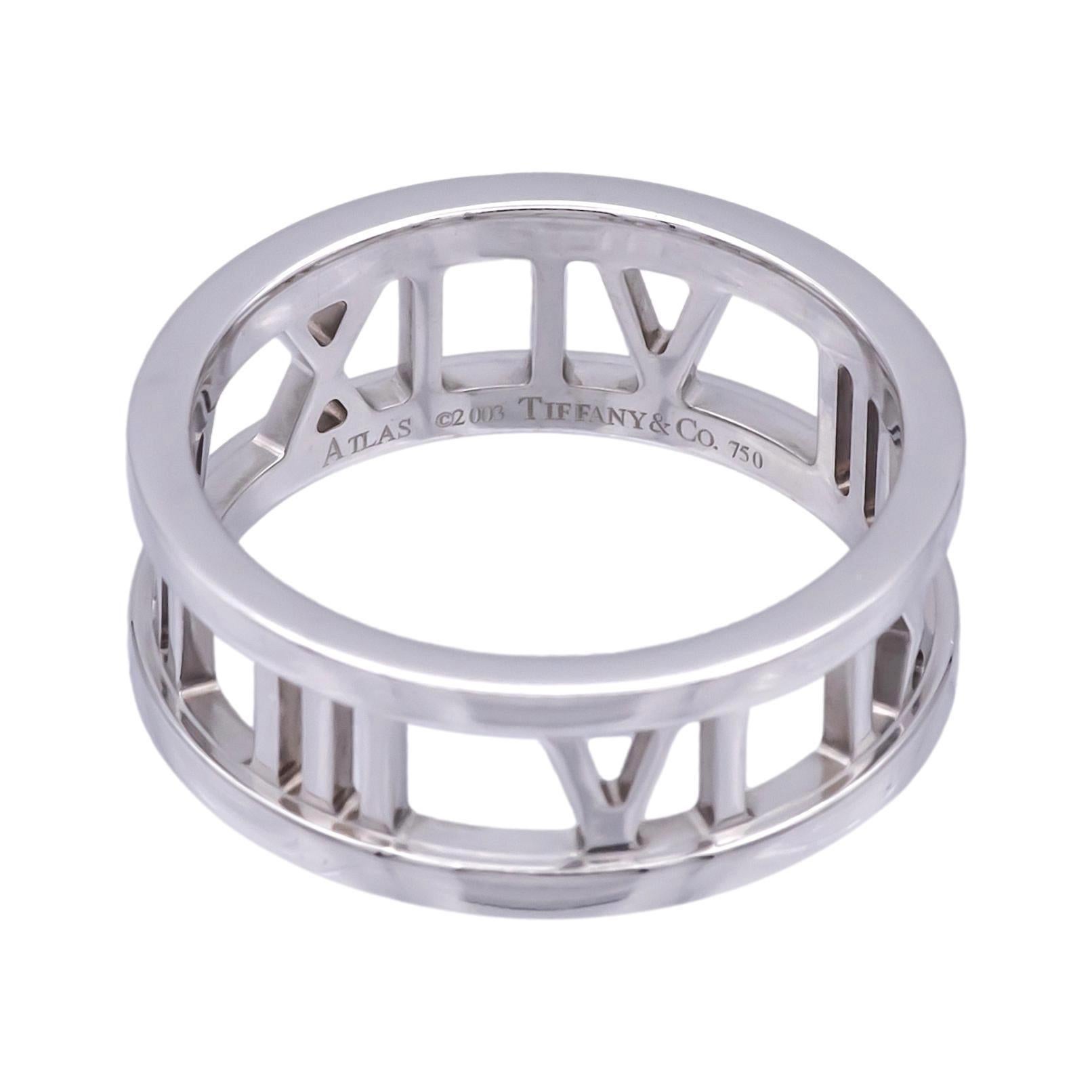 Tiffany & Co. Atlas Ring in 18K White Gold ( 2003 ) – Size 6 In Excellent Condition In New York, NY