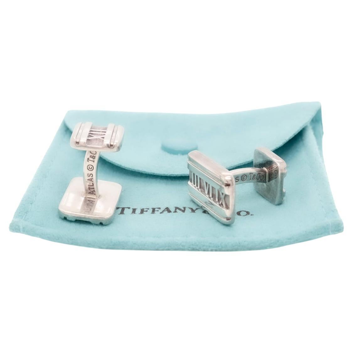 Tiffany & Co. Atlas Manschettenknöpfe mit römischen Ziffern aus Sterlingsilber im Angebot