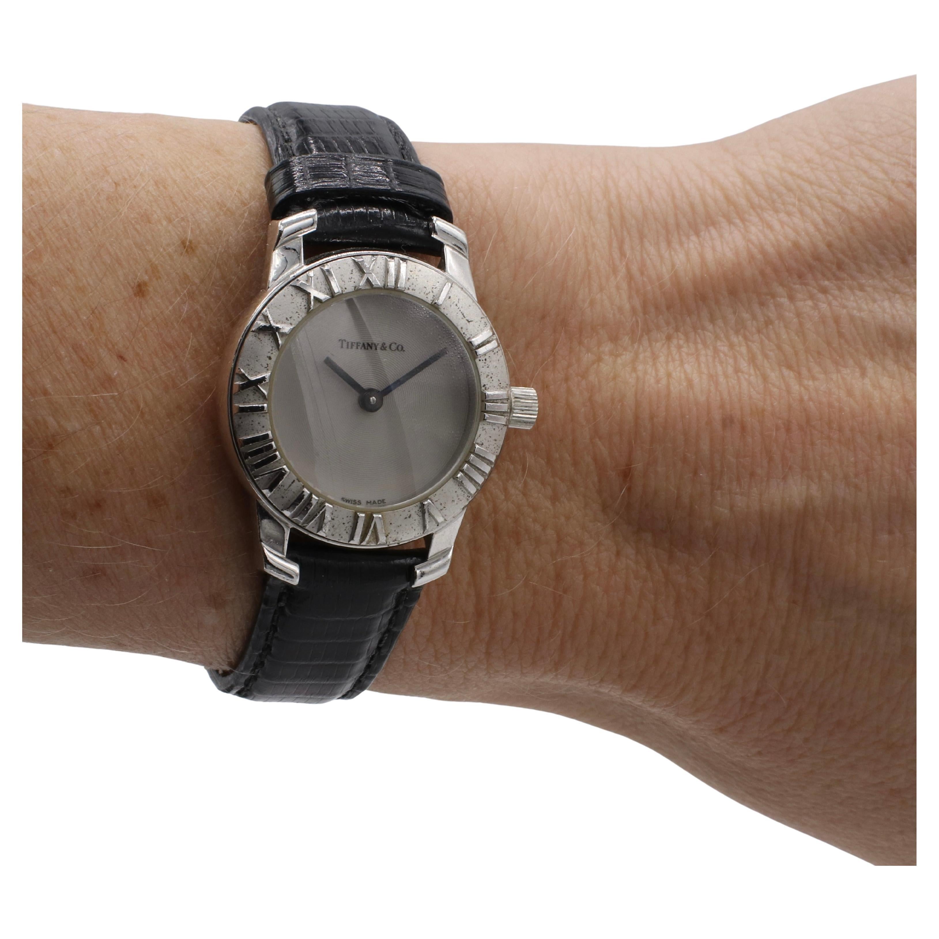 Tiffany & Co. Orologio Atlas Sterling Silver da donna in argento al quarzo In condizioni ottime in vendita a  Baltimore, MD