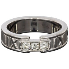 Tiffany & Co. Atlas White Gold 0.18 Carat Round Diamond Ladies Fashion Ring