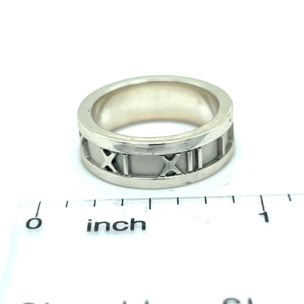 Authentic Tiffany & Co Estate Atlas Ring Size 6.5 Silver 6 mm TIF383

TRUSTED SELLER SINCE 2002

DETAILS
Ring Size: 6.5
Height: 6 mm
Metal: Sterling Silver

We try to present our estate items as best as possible and most have been newly polished
