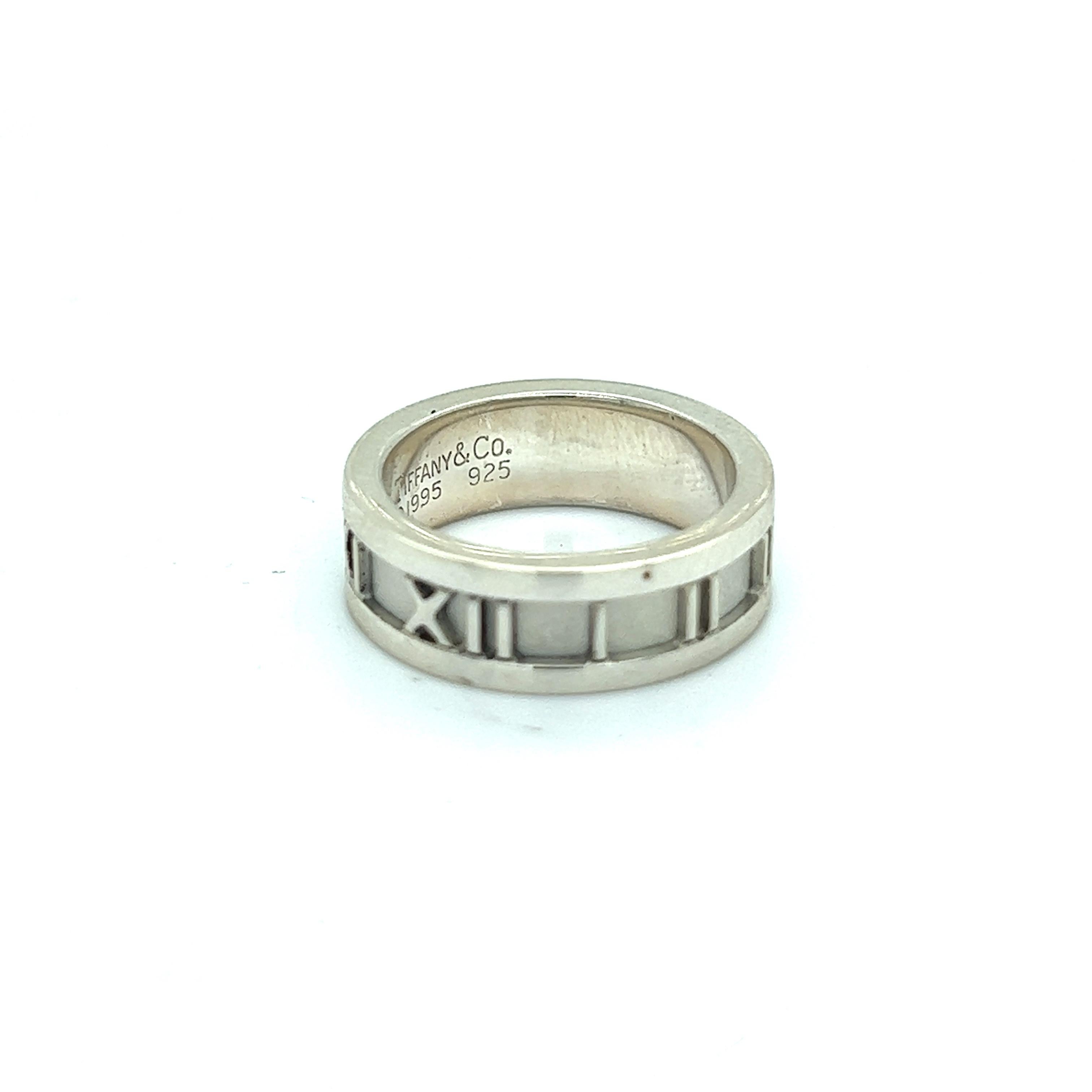 Tiffany & Co Authentic Estate Atlas Ring Silver In Good Condition For Sale In Brooklyn, NY
