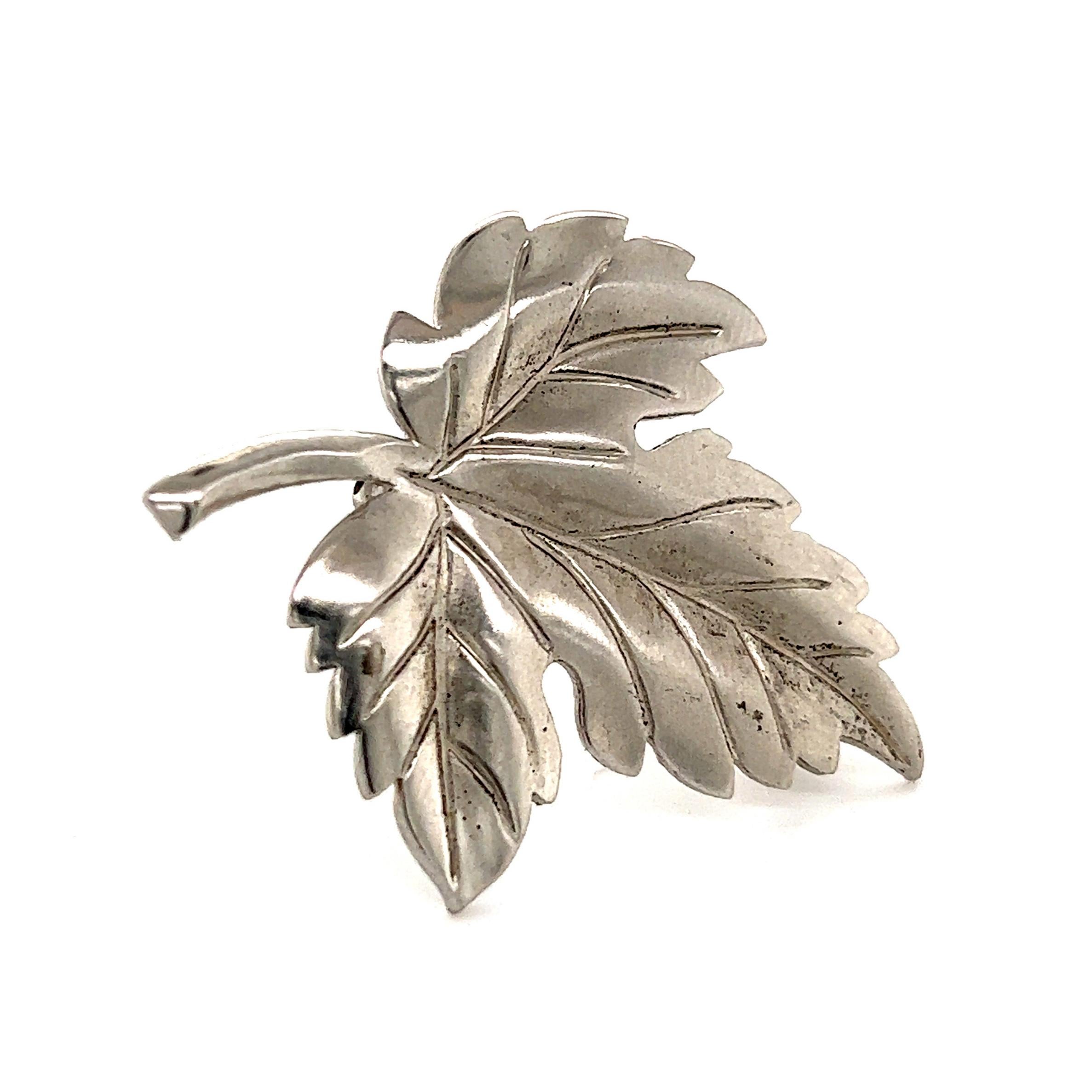 Tiffany & Co Authentic Estate Leaf Brooch Pin Sterling Silver 7 Grams For Sale 3