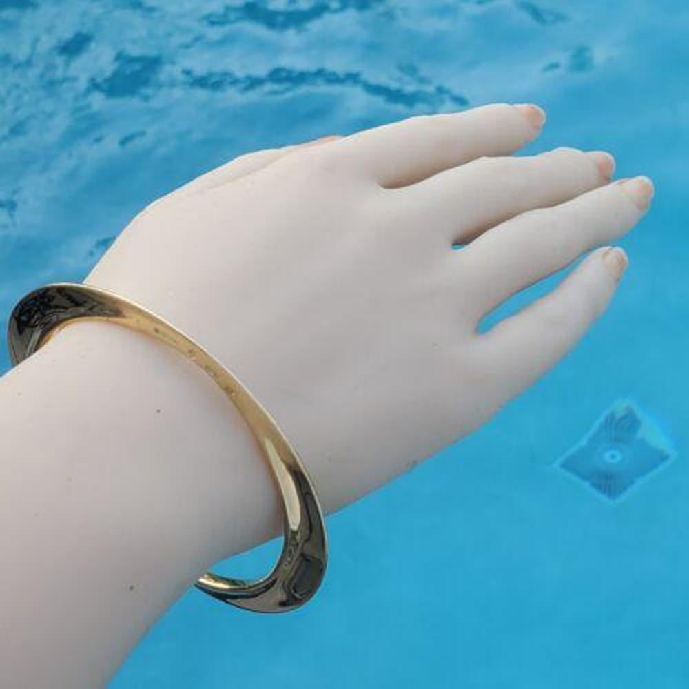 Women's Tiffany & Co. Bangle Bracelet 18k Yellow Gold Elsa Peretti Vintage Rare For Sale
