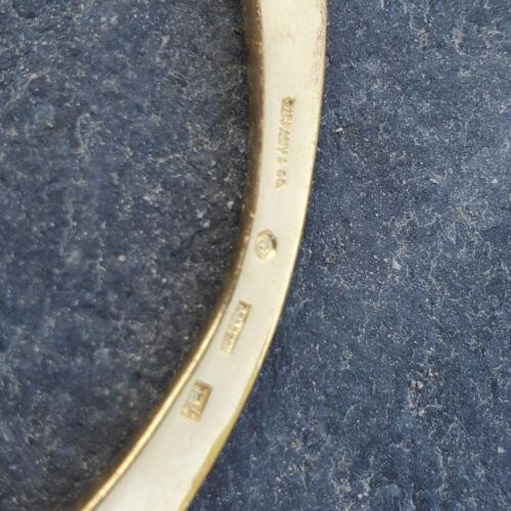 Tiffany & Co. Bangle Bracelet 18k Yellow Gold Elsa Peretti Vintage Rare For Sale 2