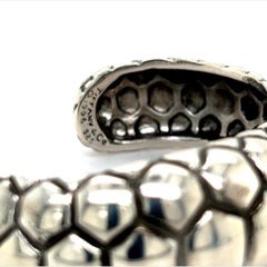 Bracciale Bangle Tiffany & Co. 7,5" medio con design ad alveare A. Silver Estate