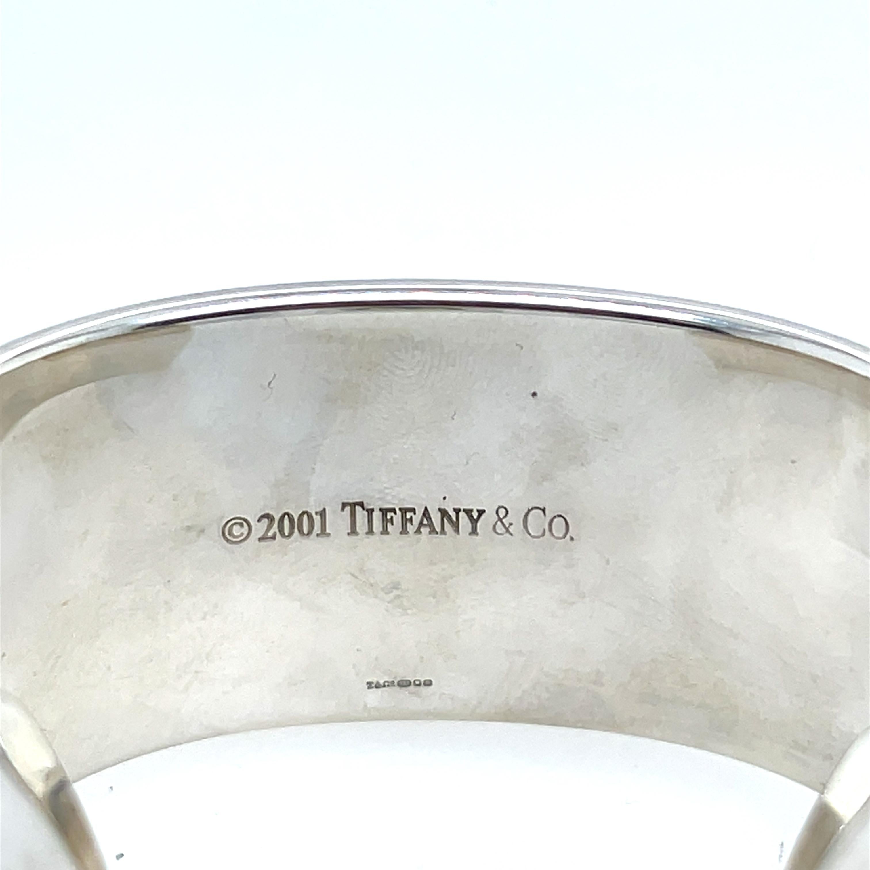 Women's or Men's Tiffany & Co. Bangle in Sterling Silver 925 For Sale
