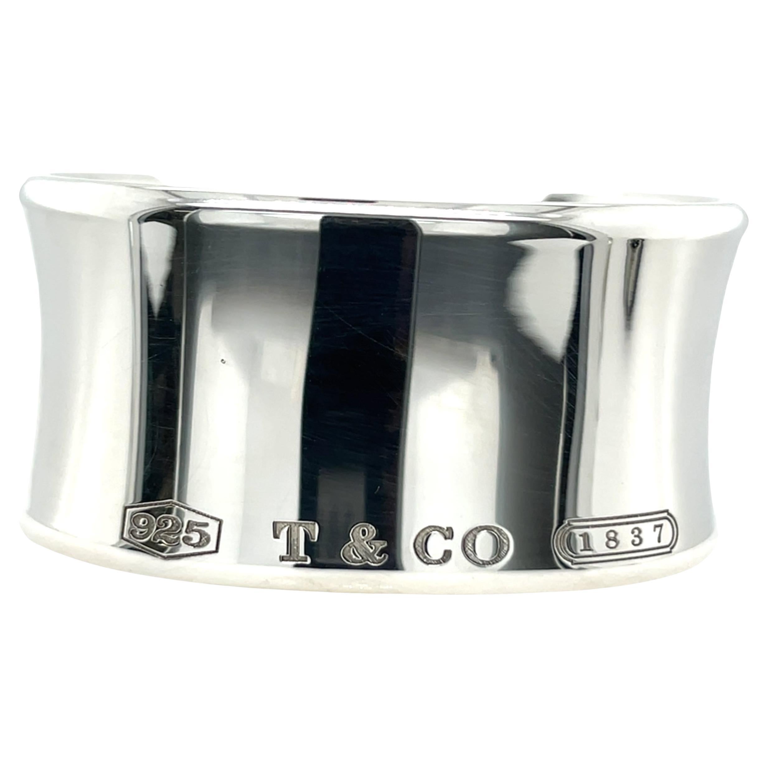 Tiffany & Co. Bangle in Sterling Silver 925 For Sale