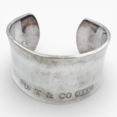 Tiffany & Co. Bangle Wide Cut Bracelet.