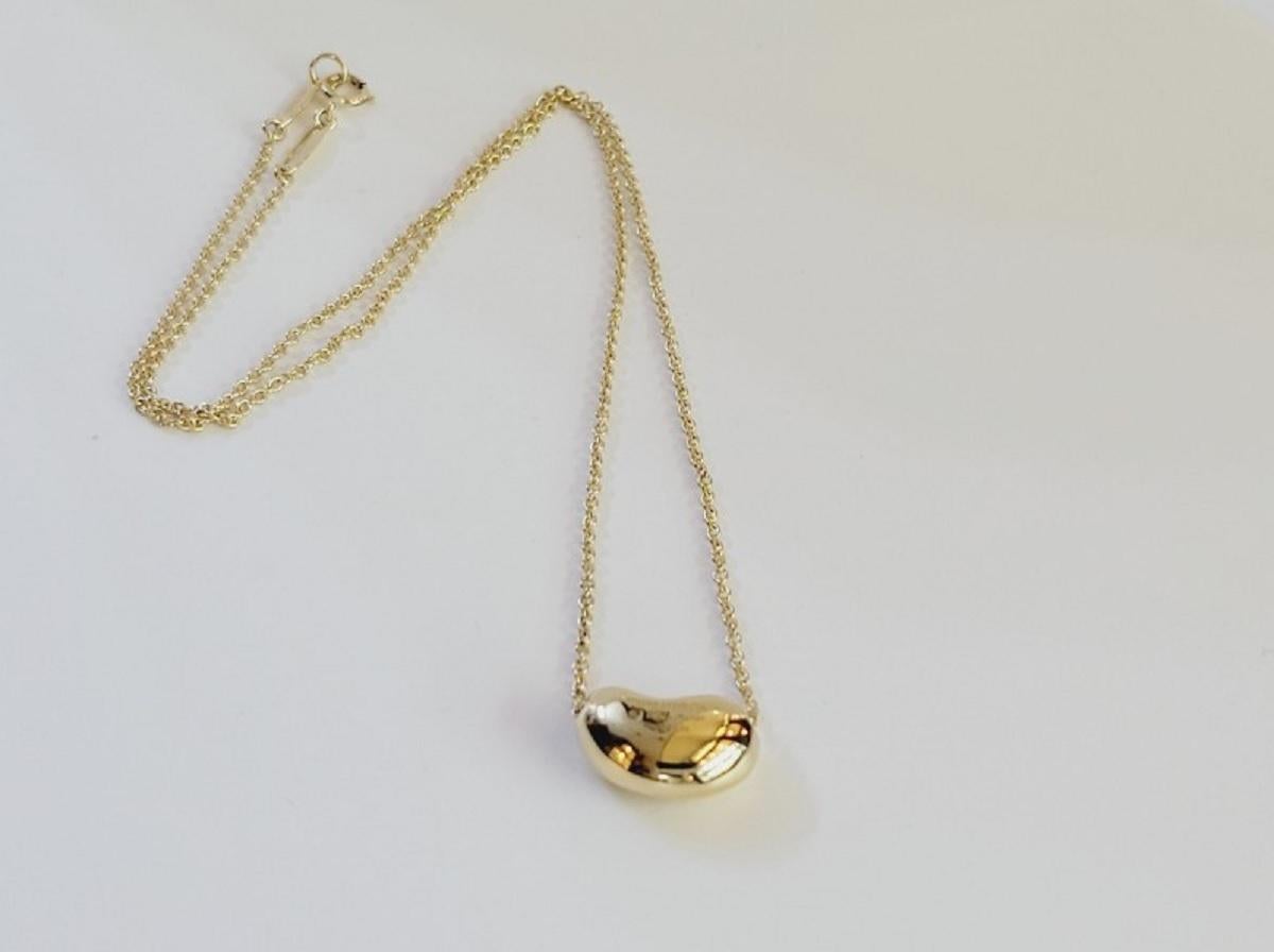 Tiffany & Co. Bean-Anhänger aus 18 Karat Gelbgold mit 14 mm breiter Breite 1