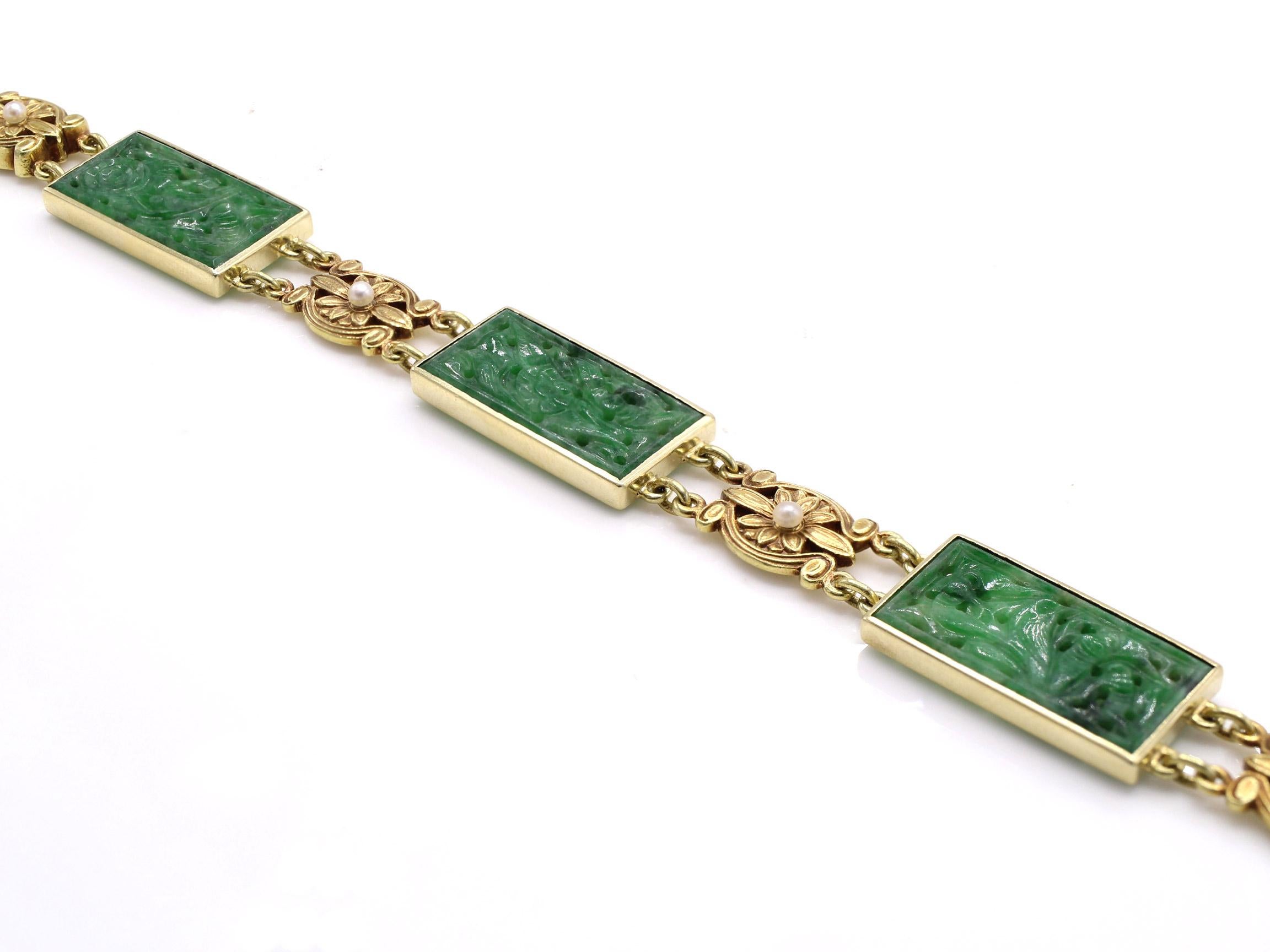 Mixed Cut Tiffany & Co Belle Epoque Carved Jade Pearl 18 Karat Yellow Gold Bracelet For Sale