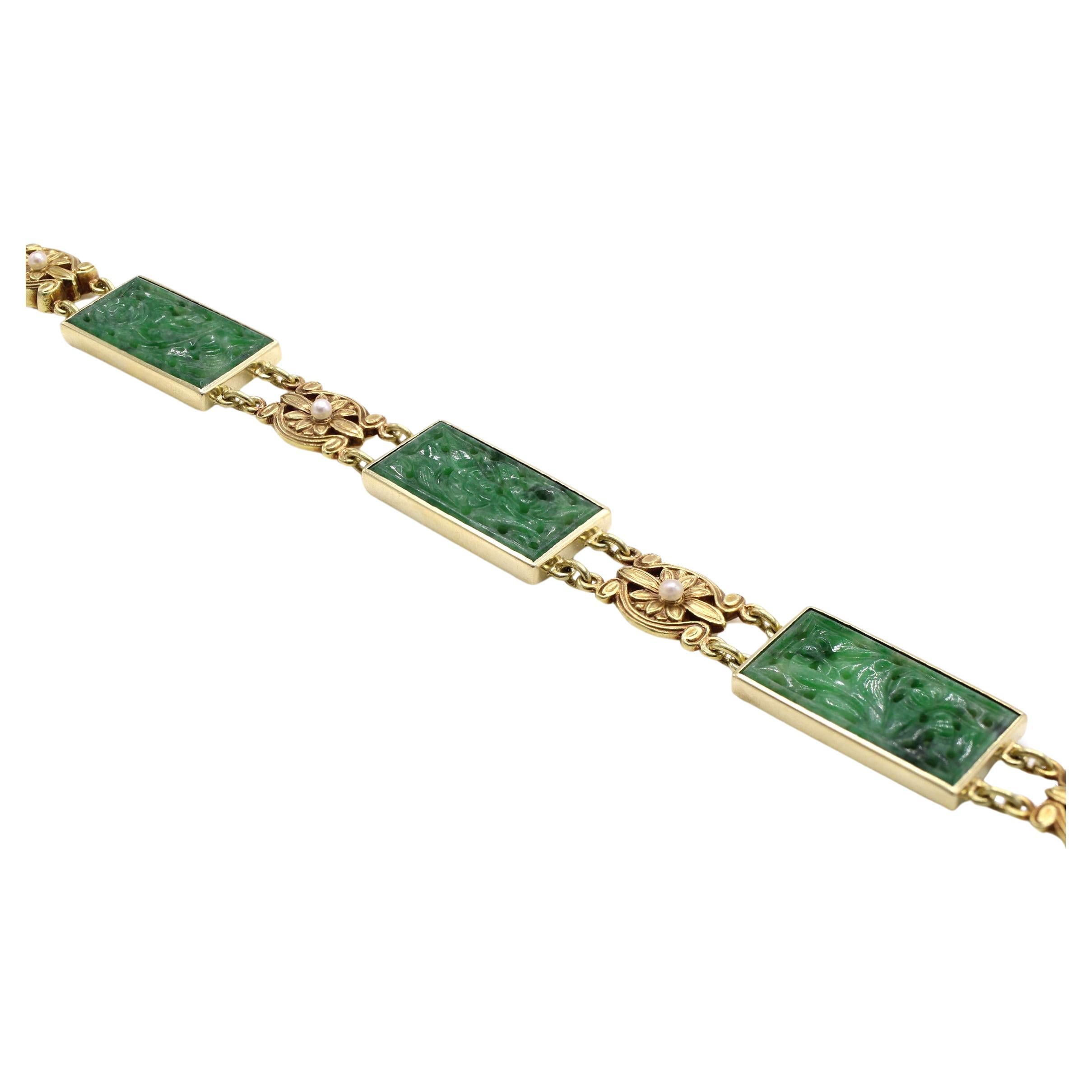 Tiffany & Co Belle Epoque Carved Jade Pearl 18 Karat Yellow Gold Bracelet For Sale