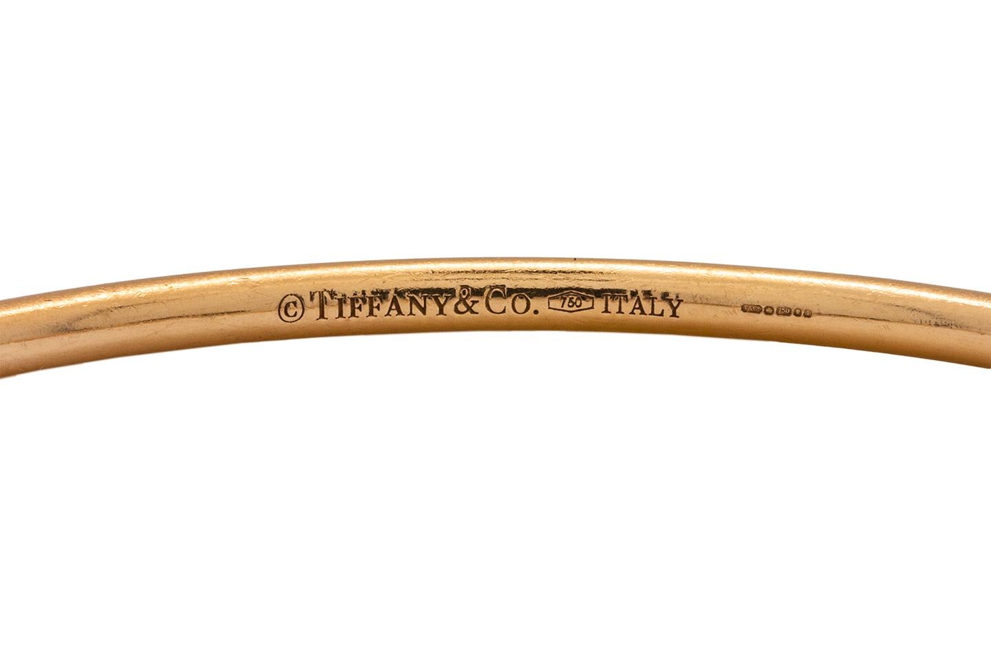 Round Cut Tiffany & Co. Bezet 18 Karat Rose Gold Diamond Bangle Bracelet, circa 2000s For Sale