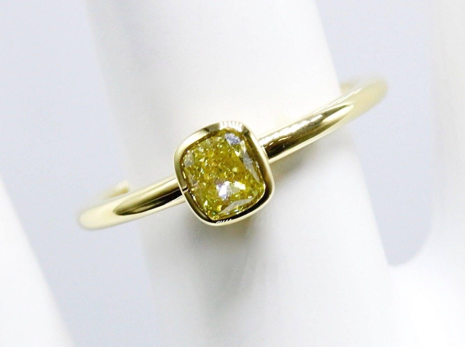 Cushion Cut Tiffany & Co. Bezet Fancy Intense Yellow 0.41ct Diamond Ring in 18kt Yellow Gold