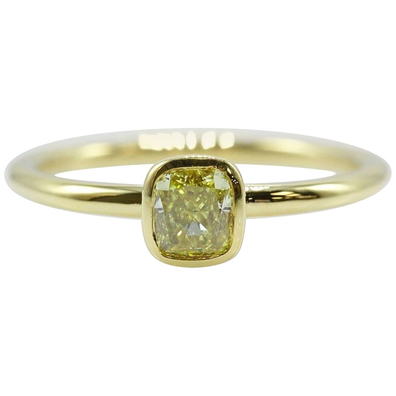 Tiffany & Co. Bezet Fancy Intense Yellow 0.41ct Diamond Ring in 18kt Yellow Gold