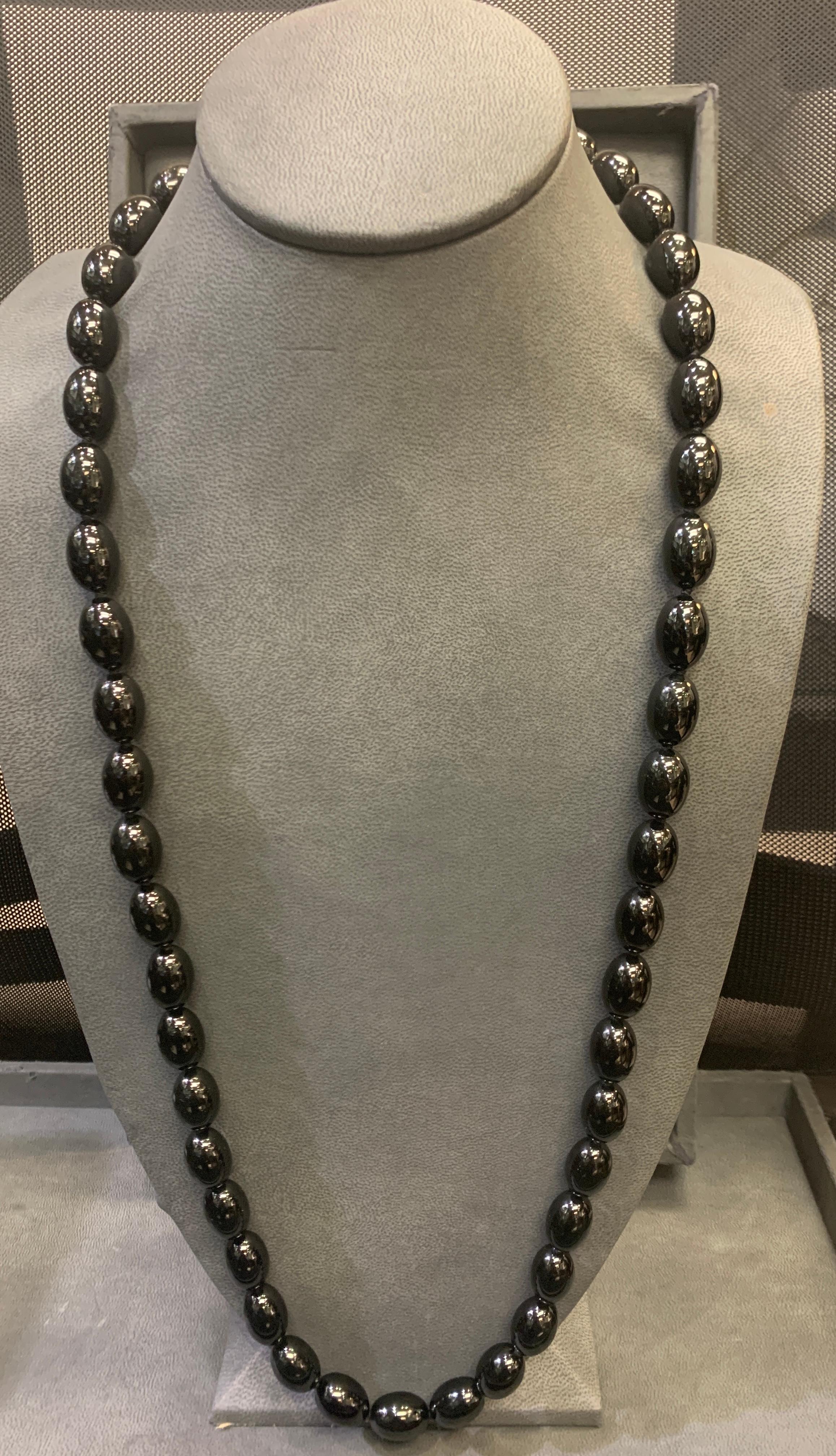 Tiffany & Co Black Jade and Gold Bead Necklace 5