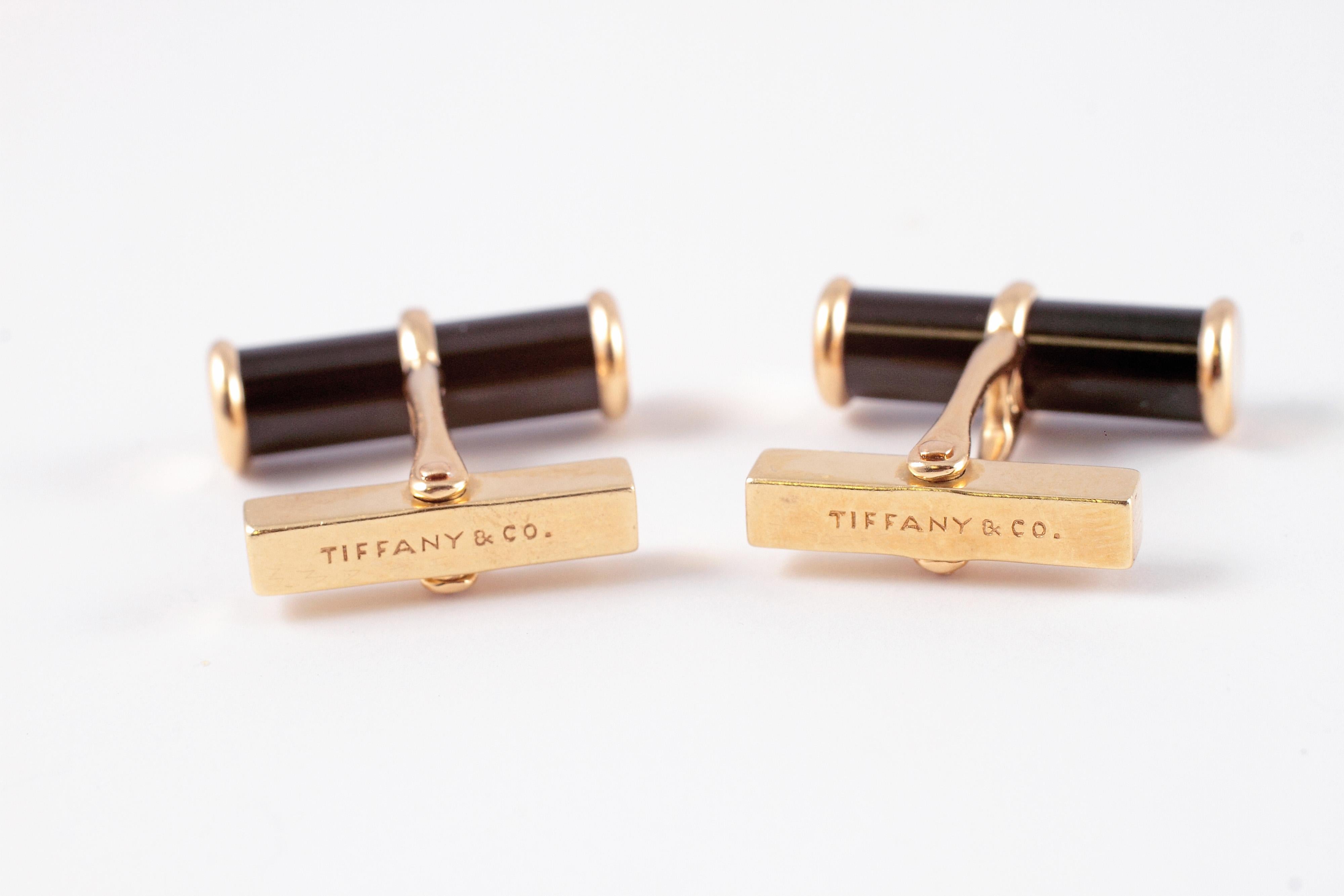 Tiffany & Co. Black Onyx Cufflinks in 14 Karat Yellow Gold For Sale 1