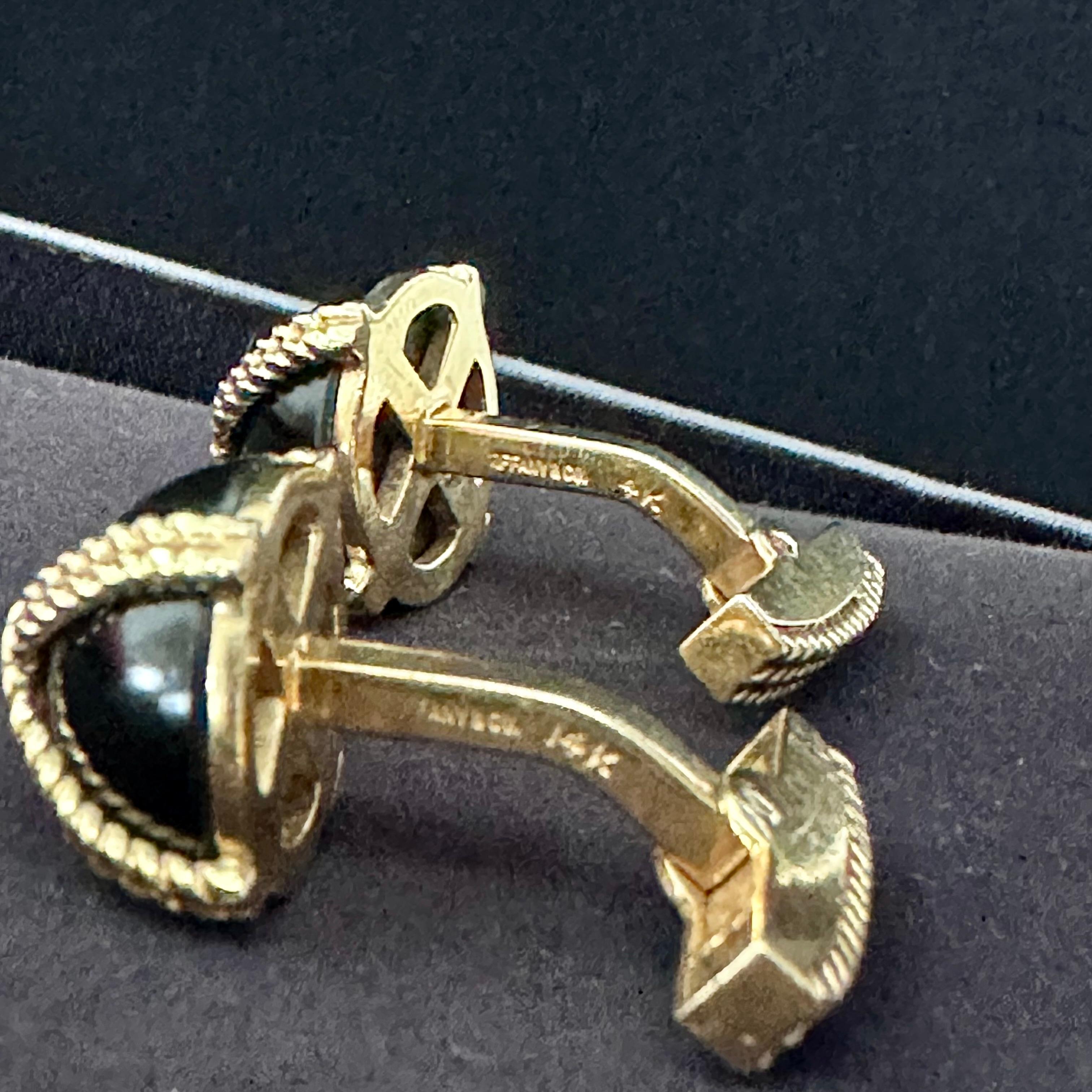 Women's or Men's Tiffany & Co Black Onyx Yellow Gold Cufflinks 14k For Sale
