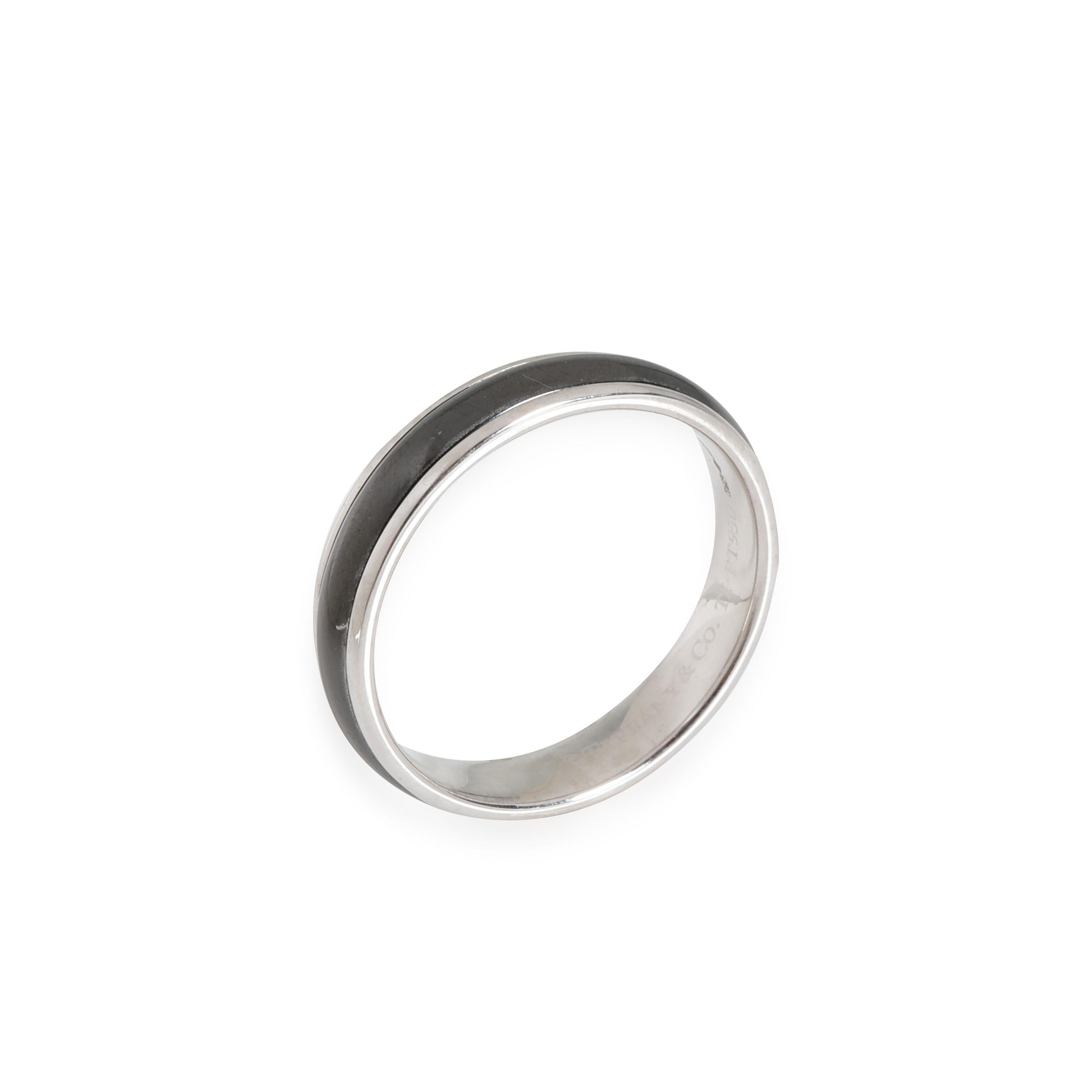 Tiffany & Co. Black Titanium Wedding Band in 950 Platinum

PRIMARY DETAILS
SKU: 116173
Listing Title: Tiffany & Co. Black Titanium Wedding Band in 950 Platinum
Condition Description: Retails for 1830 USD. In excellent condition and recently