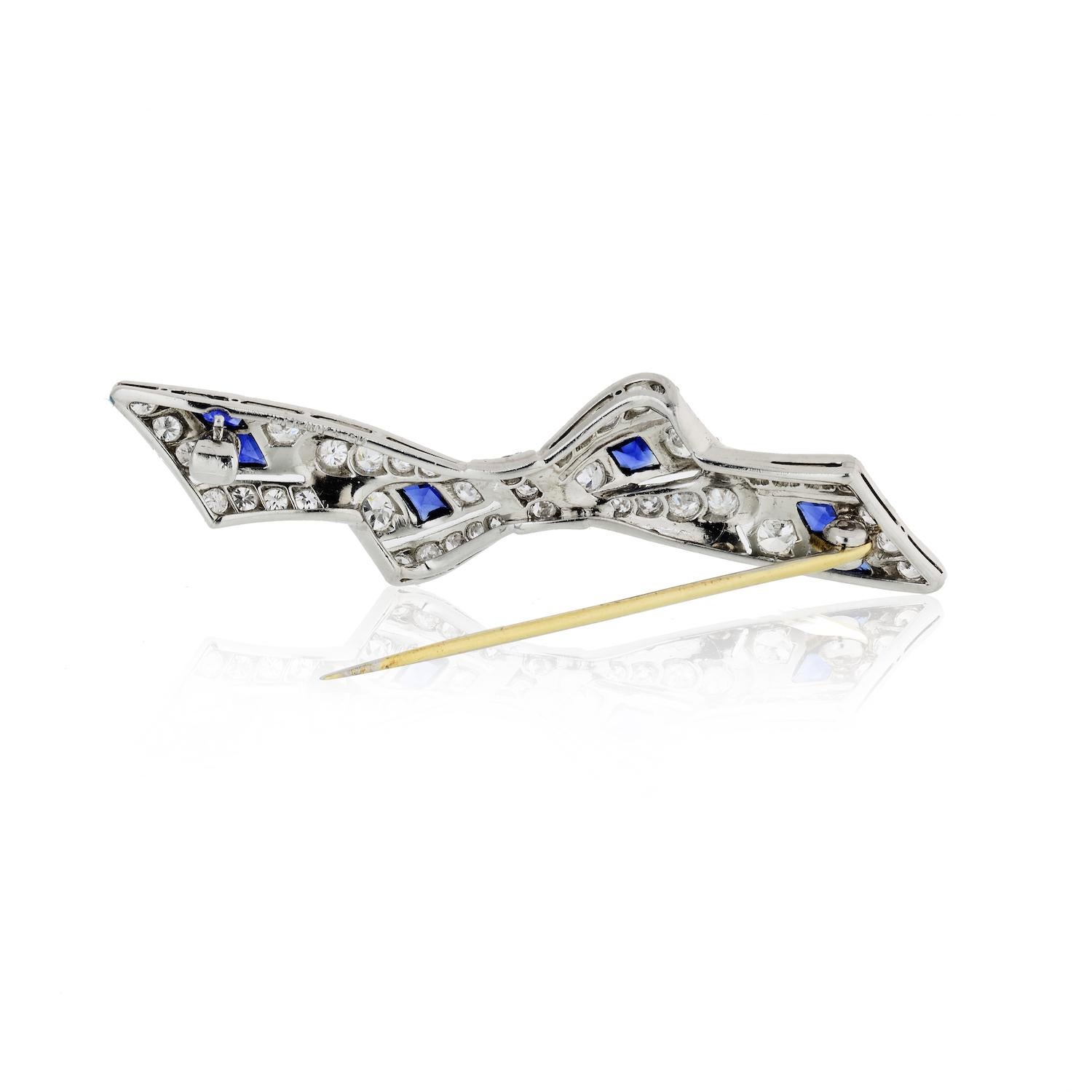 Round Cut Tiffany & Co. Blue Sapphire and Diamond Bow Platinum Brooch
