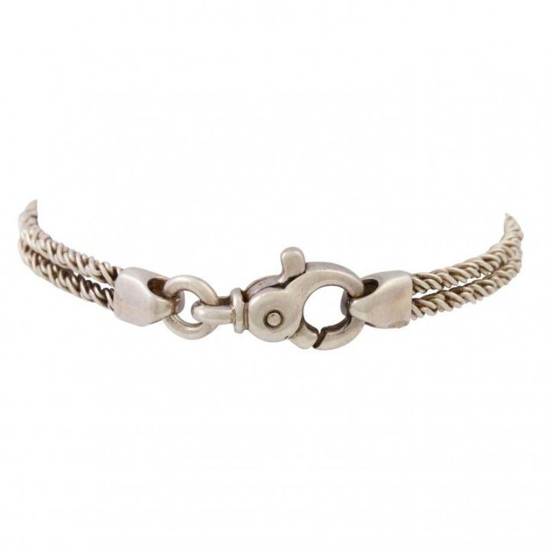 2 Herzen, 925 Silber und GG 14k, 28,3 g, L: ca. 19 cm, 20./21. Jahrhundert, deutliche Spuren von tragender, manueller Arbeit!

 Tiffany & Co. Armband, 2 Reihen, 2 Herzen in der Mitte, 925 Silber und 14k YG, 28,3 g, L: ca. 19 cm, 20/21. Jahrhundert,