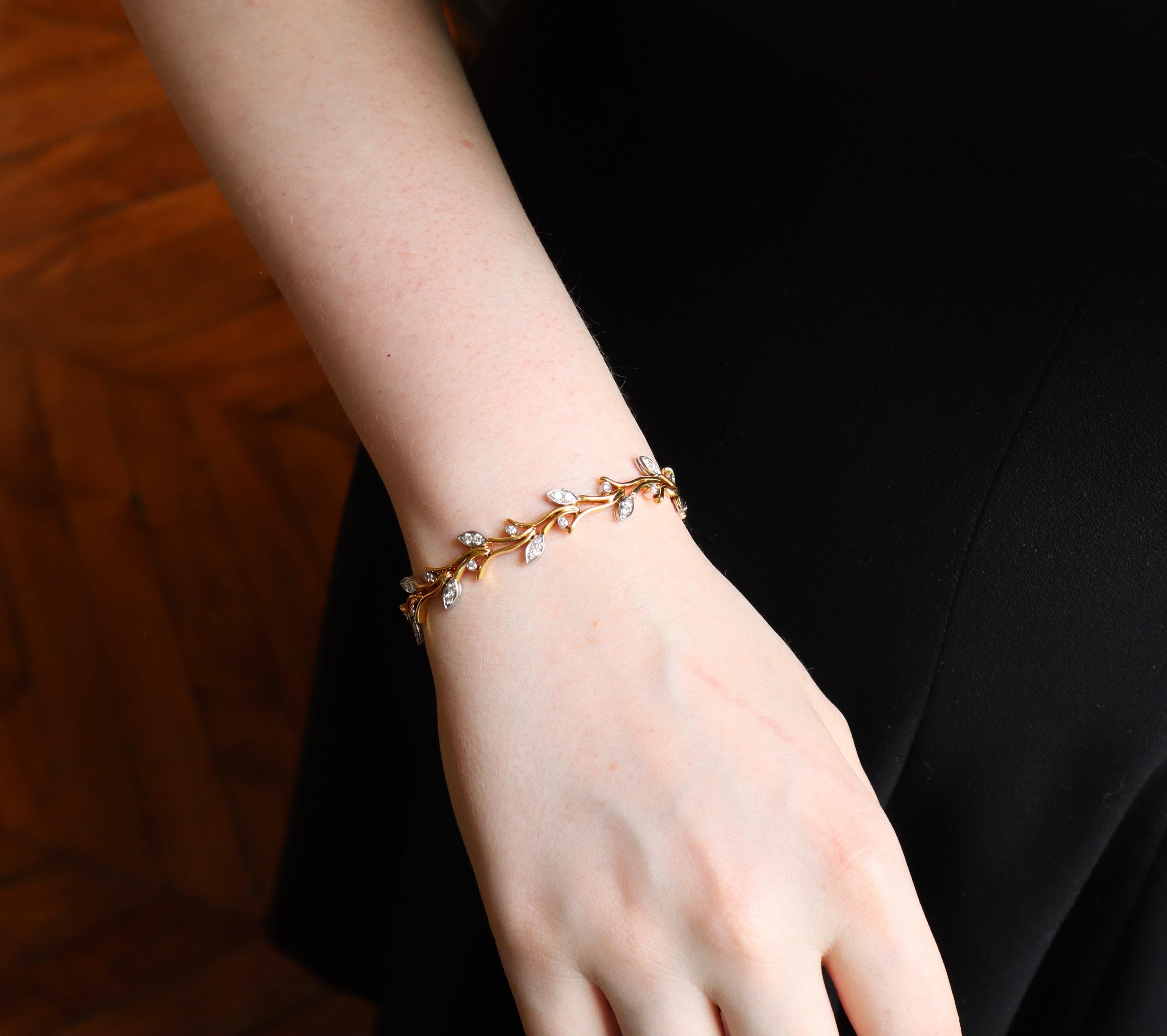 Tiffany & Co. Pulsera de Oro Amarillo de 18 Quilates, Platino y Diamantes Forma de Ramita Corte brillante en venta