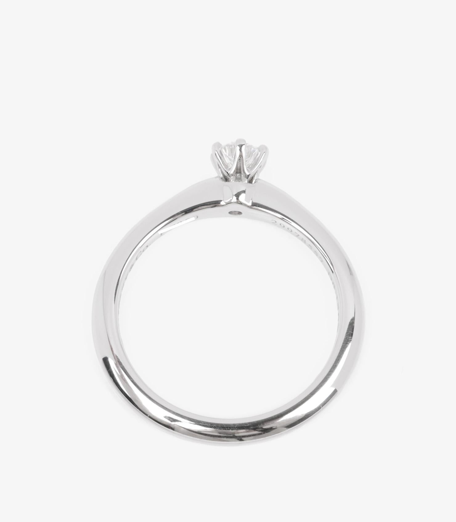 Tiffany & Co. Brilliant Cut 0.19ct Diamond Platinum Tiffany Setting Ring For Sale 2