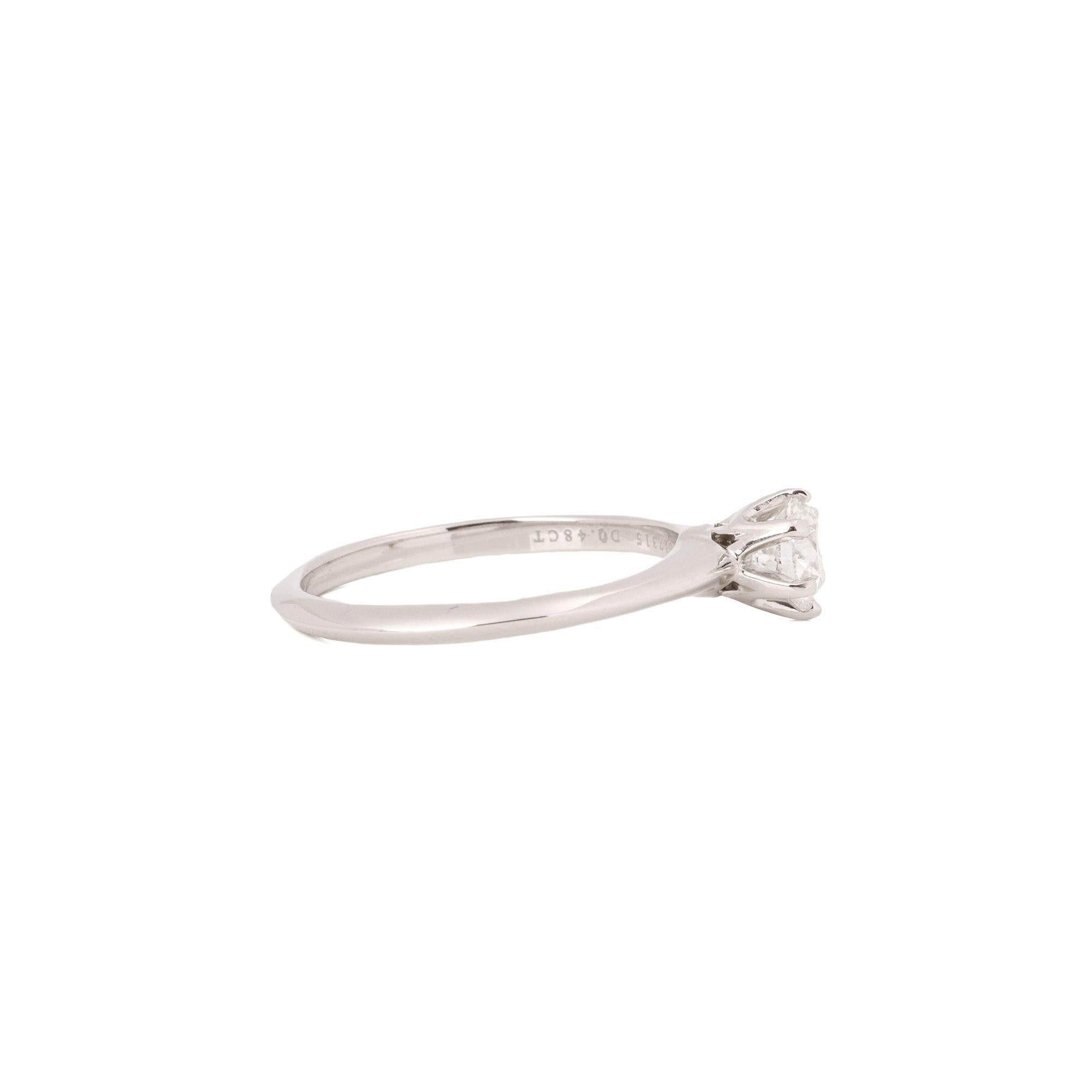 Tiffany & Co. Brilliant Cut 0.48ct Diamond Platinum Tiffany Setting Ring Corte redondo en venta