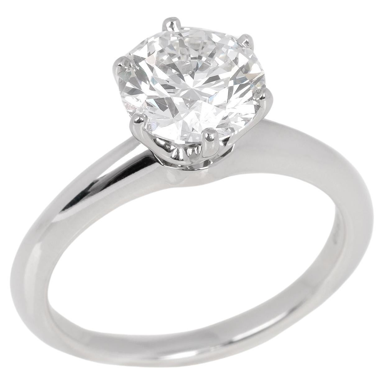 Tiffany & Co. Brilliant Cut 1.73ct Diamond Platinum Tiffany Setting Ring For Sale