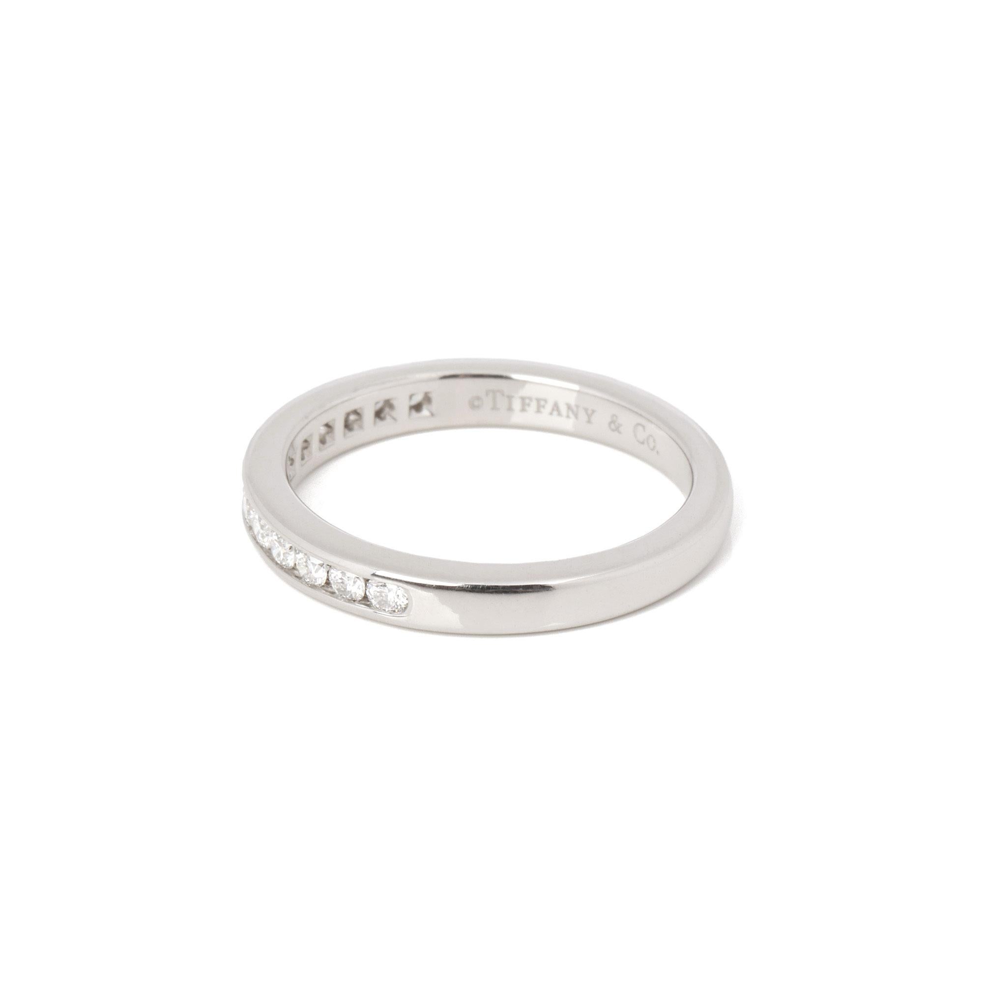 Donna Tiffany & Co. Brilliant cut Diamond Platinum Half Eternity Ring in vendita