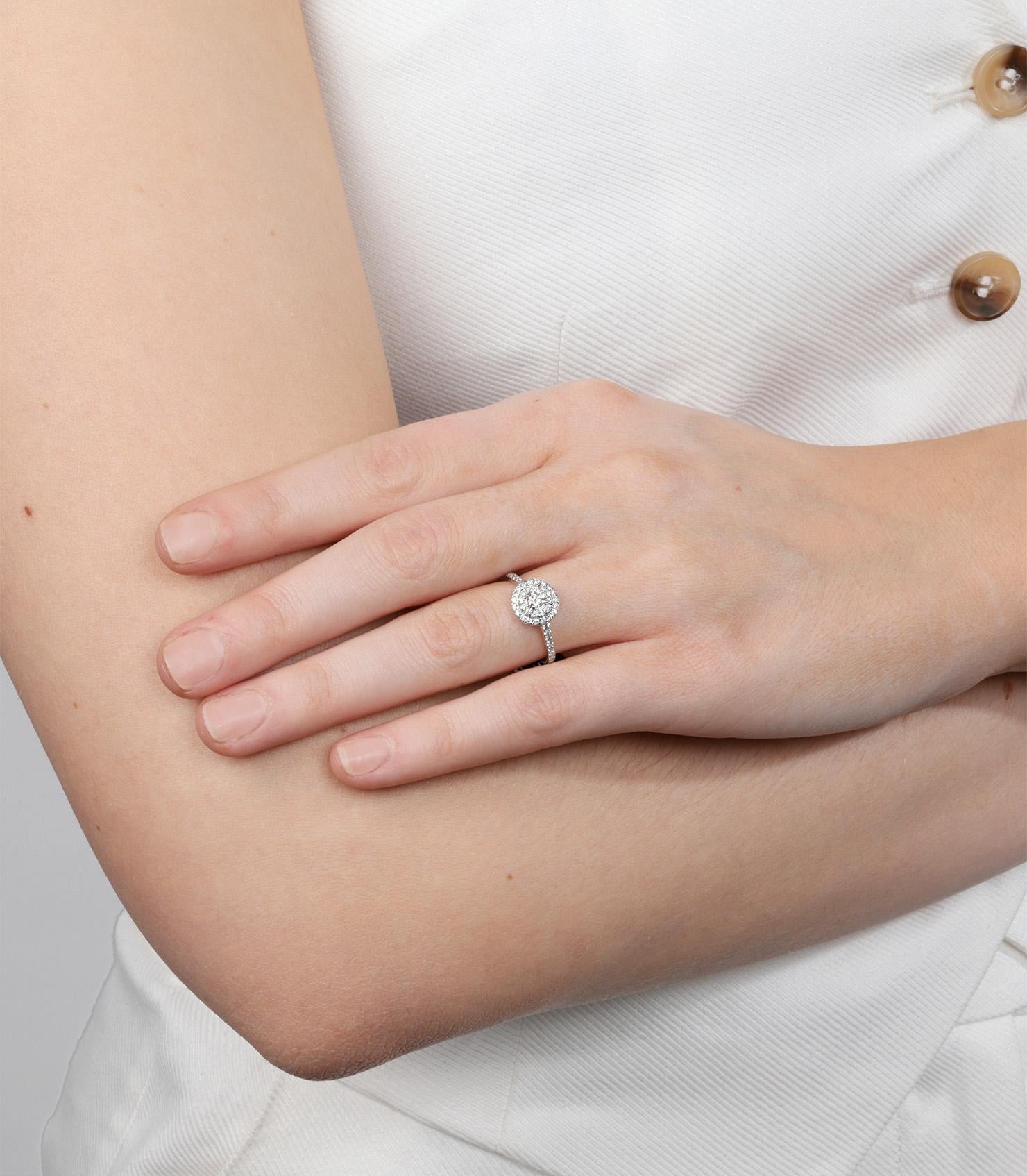 Tiffany & Co. Brilliant Cut Diamond Platinum Soleste Ring 3