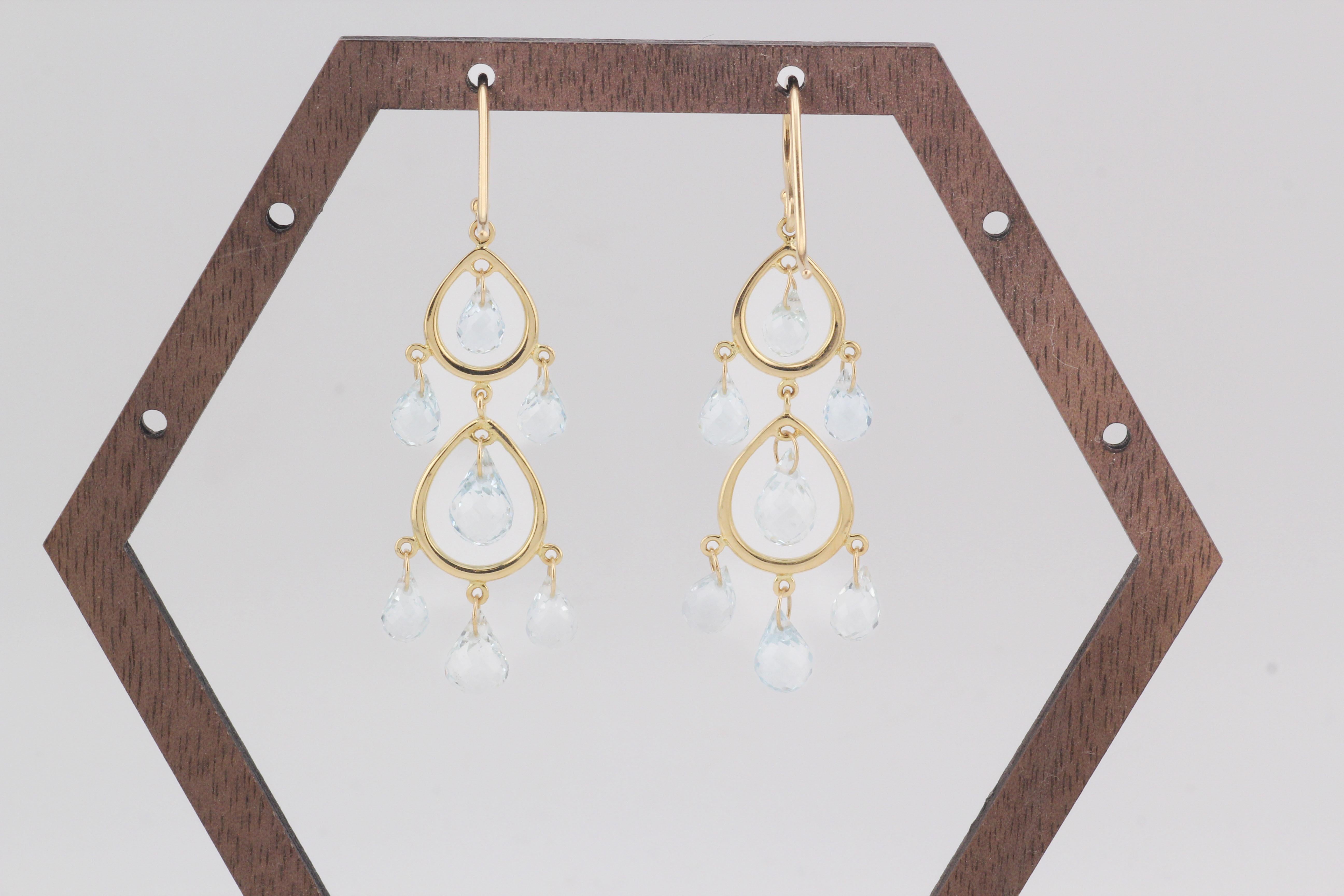 Tiffany & Co. Boucles d'oreilles chandelier en or jaune 18k avec aigue-marine Briolette Pour femmes en vente