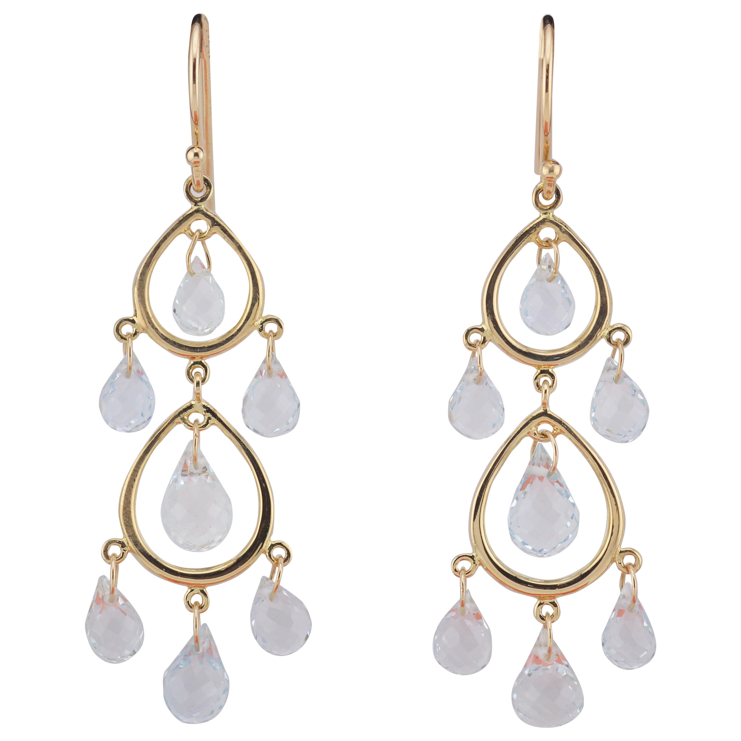 Tiffany 
Co. Boucles d
oreilles chandelier en or jaune 18k avec aigue-marine Briolette en vente