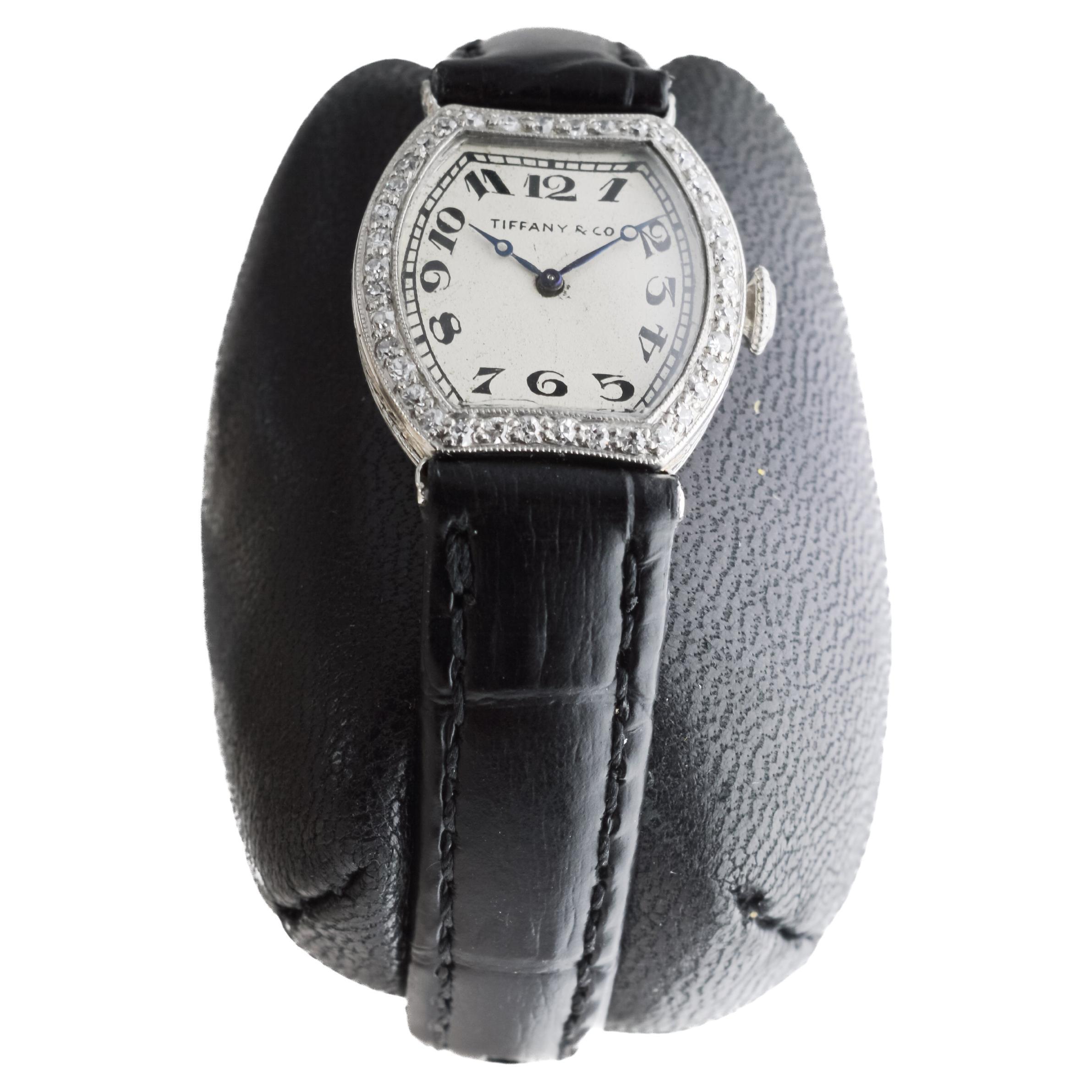 Tiffany & Co. von Agassiz Platin Damen Art Deco Uhr 1920er Jahre Zifferblatt von Stern im Angebot 1