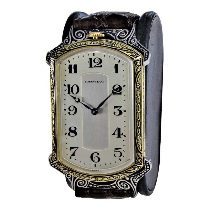 Tiffany & Co. by Doxa Übergroße 14Kt. Massive Gold Armbanduhr in Übergröße um 1930 (Art déco) im Angebot