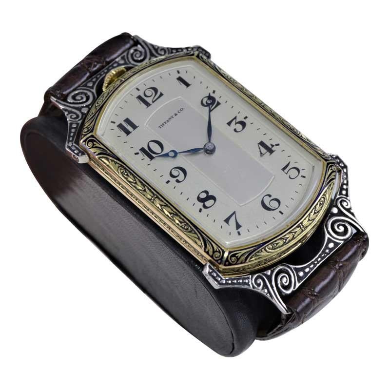 Tiffany & Co. by Doxa Übergroße 14Kt. Massive Gold Armbanduhr in Übergröße um 1930 für Damen oder Herren im Angebot