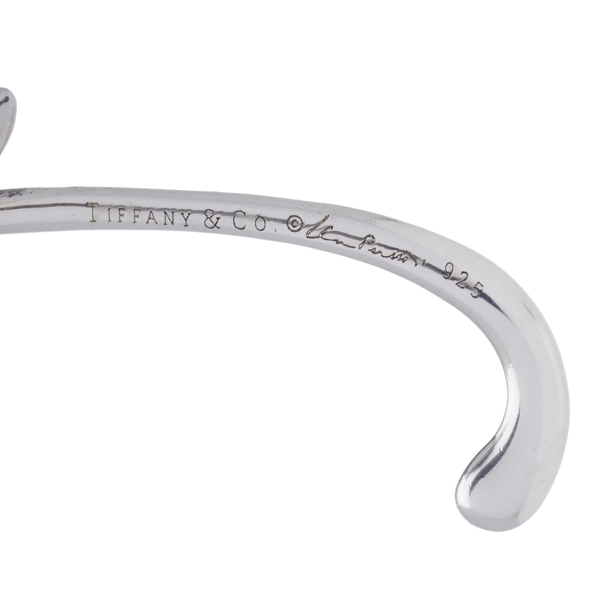 Tiffany & Co. for Tiffany & Co. Elsa Peretti in argento 925 portachiavi a forma di lettera T In condizioni buone in vendita a Braintree, GB